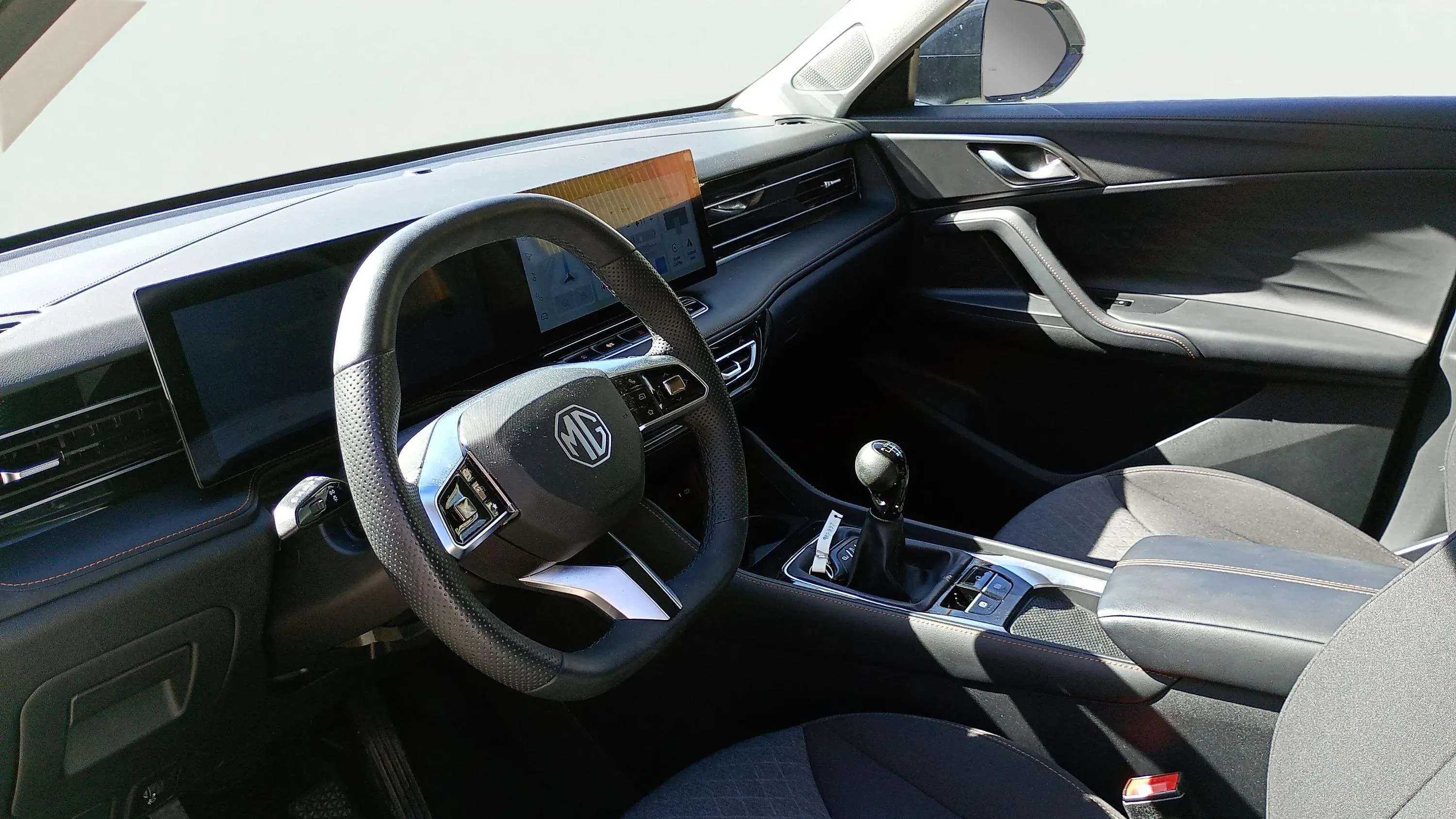 MG HS 1.5T Comfort - foto 13