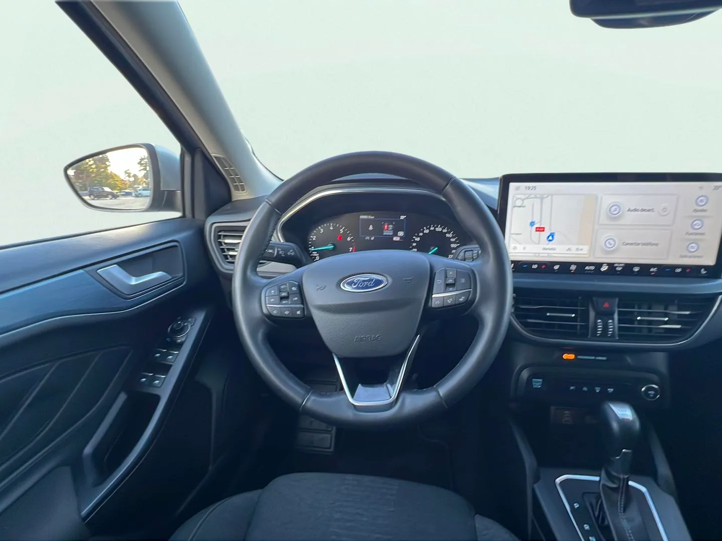 Ford Focus 1.0 EcoBoost MHEV Active SB - foto 11