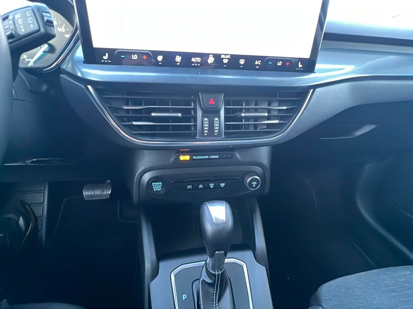 Ford Focus 1.0 EcoBoost MHEV Active SB - foto 23