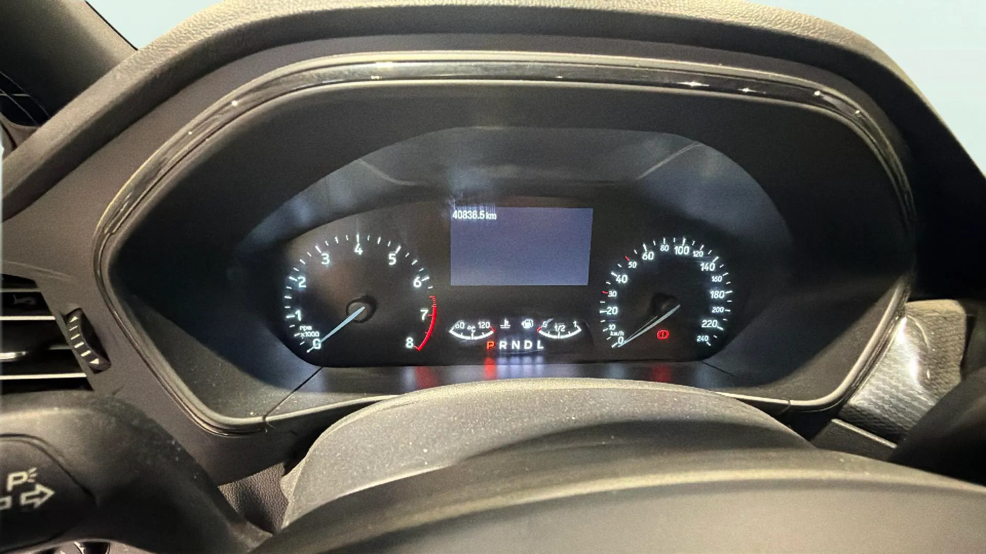 Ford Focus 1.0 EcoBoost MHEV ST-Line SB - foto 13