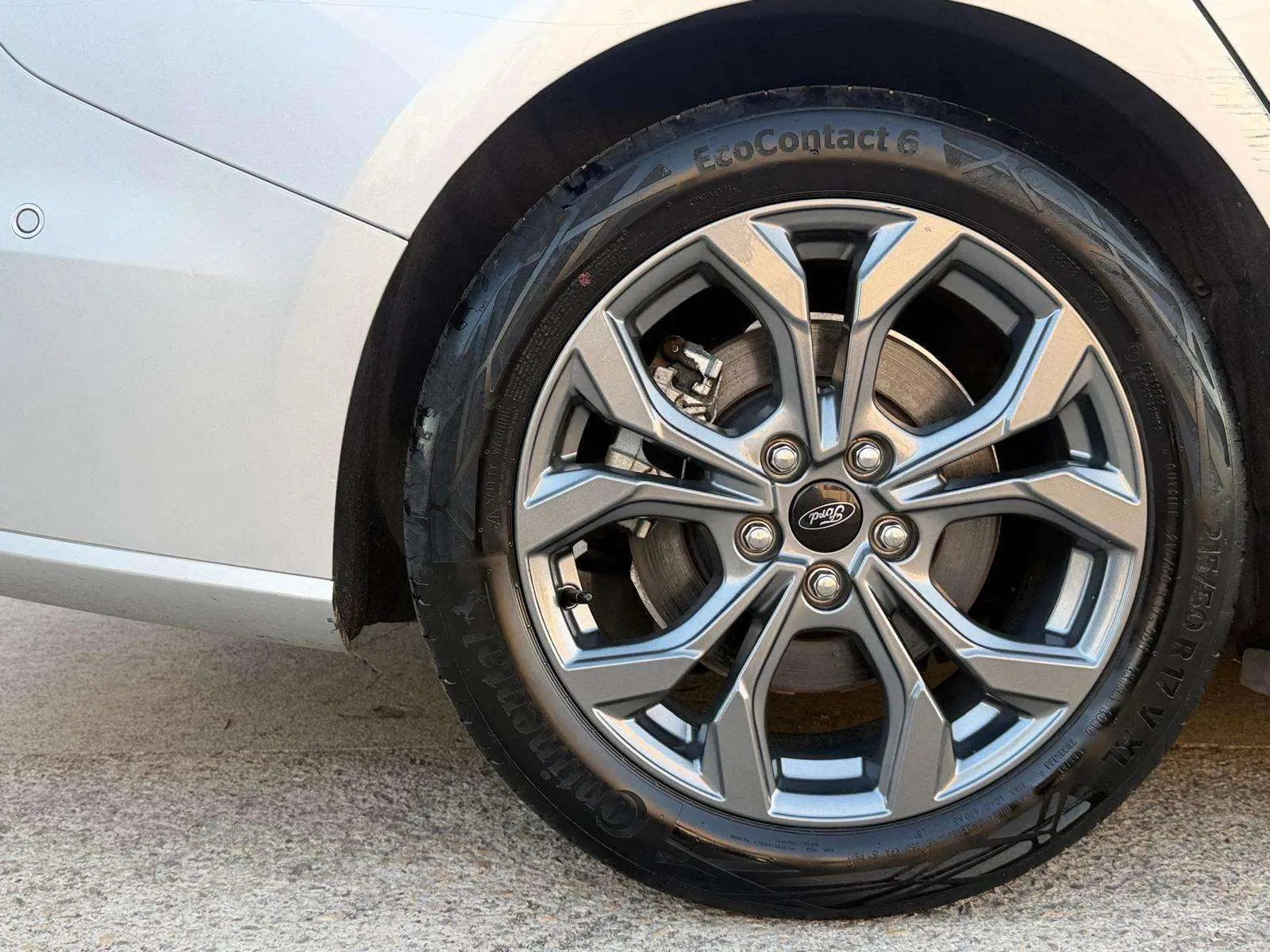 Ford Focus 1.0 EcoBoost MHEV ST-Line SB - foto 30