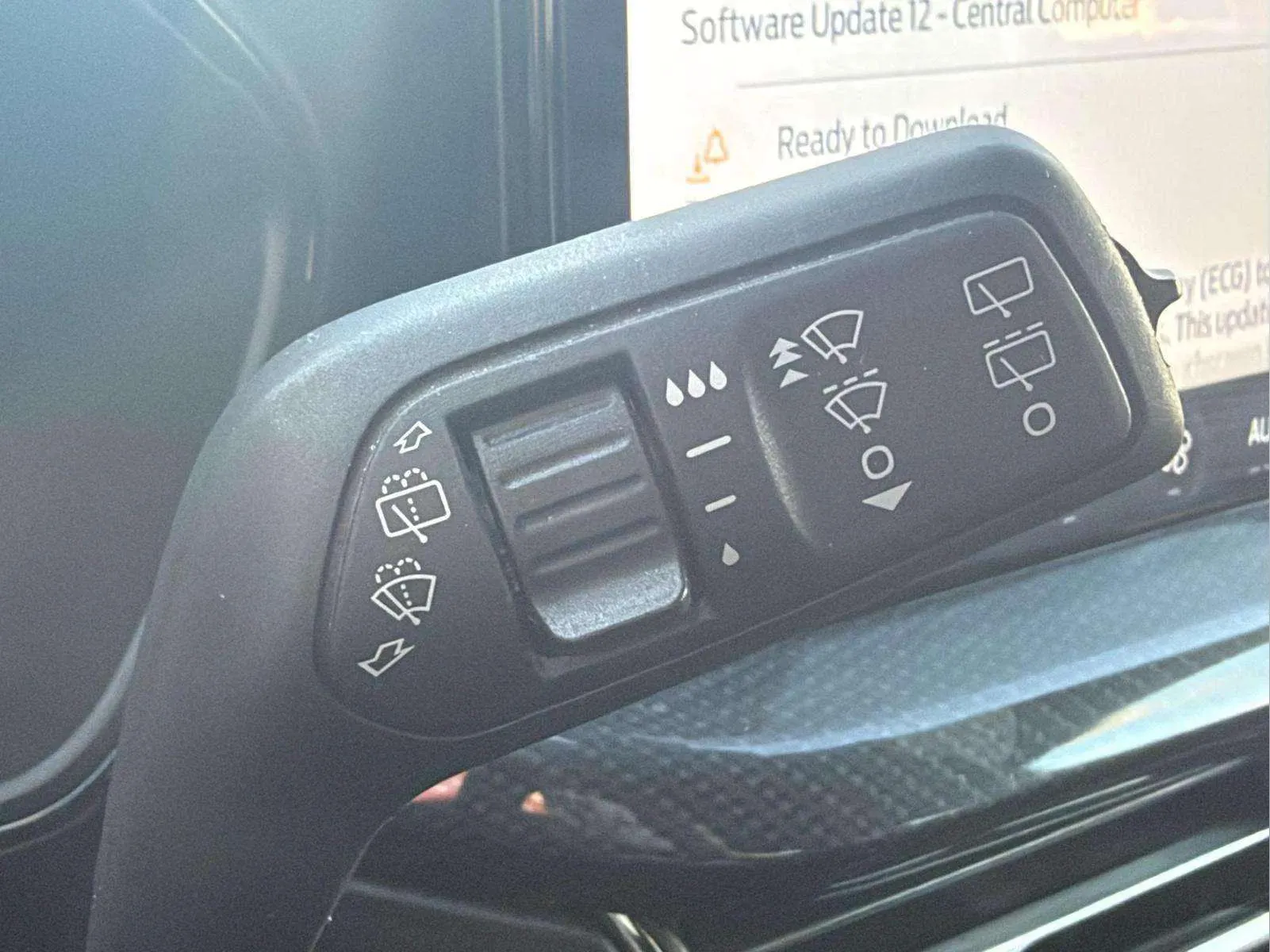Ford Focus 1.0 EcoBoost MHEV ST-Line SB - foto 25