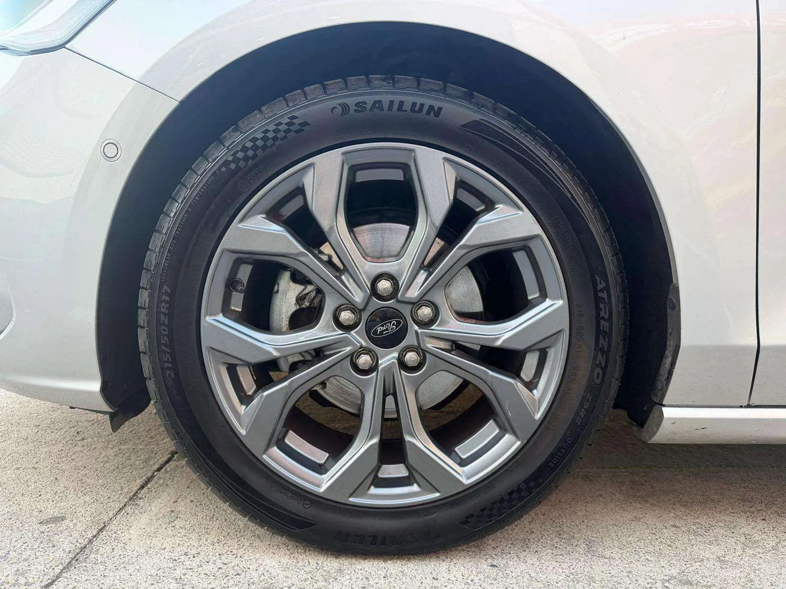 Ford Focus 1.0 EcoBoost MHEV ST-Line SB - foto 28