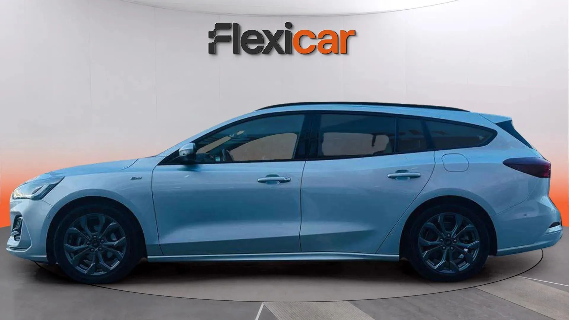 Ford Focus 1.0 EcoBoost MHEV ST-Line SB - foto 4