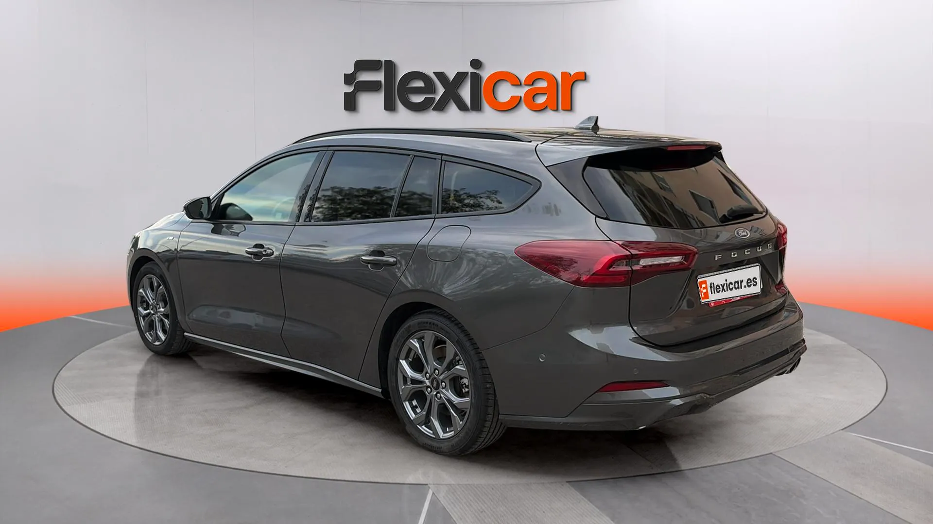 Ford Focus 1.0 EcoBoost MHEV ST-Line SB - foto 5