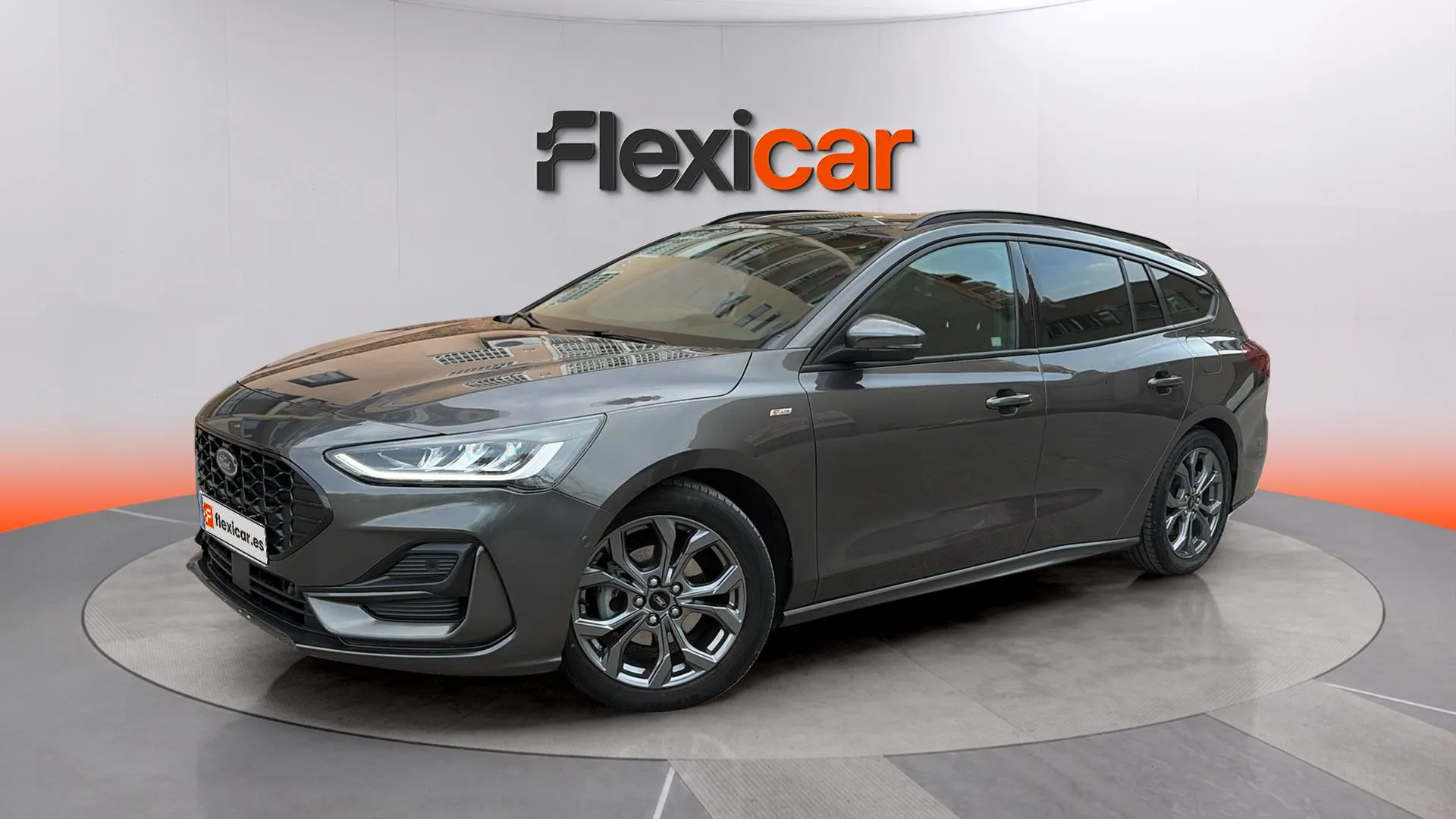 Ford Focus 1.0 EcoBoost MHEV ST-Line SB - foto 3