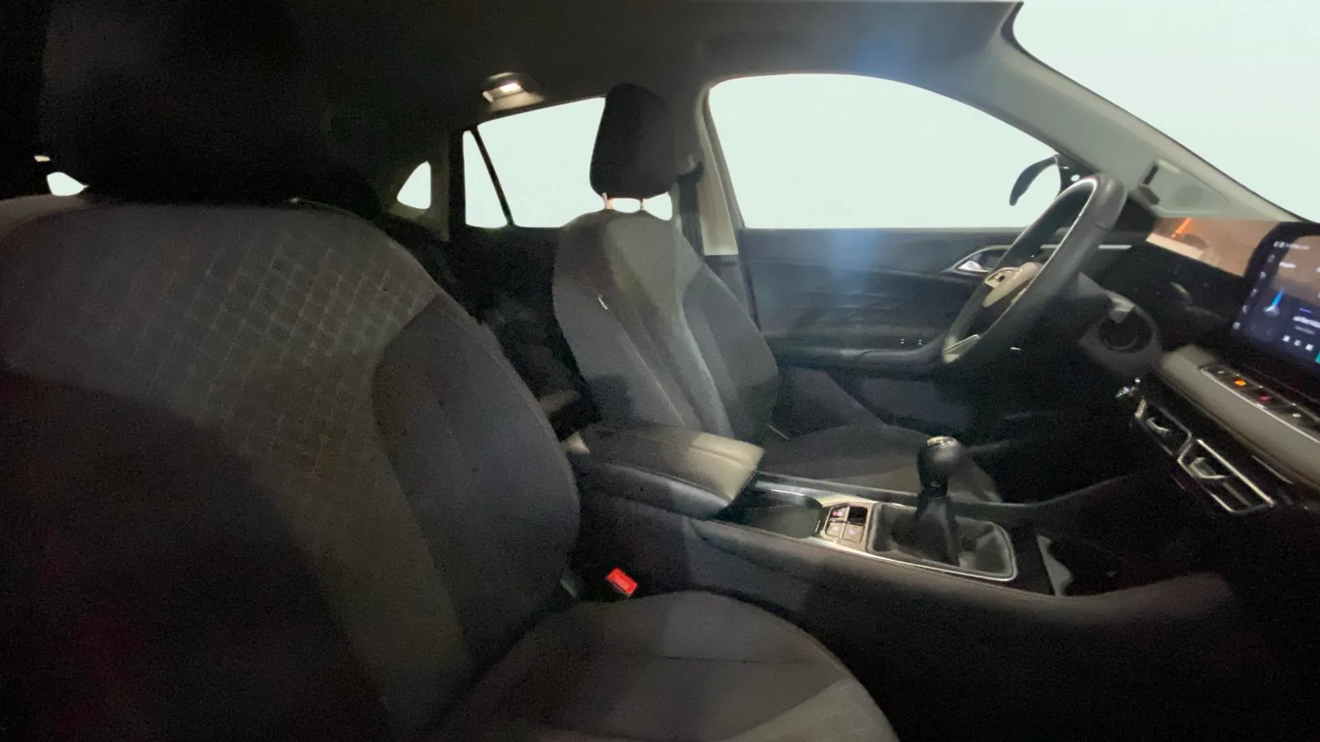 MG HS 1.5 Turbo GDI Comfort - foto 23