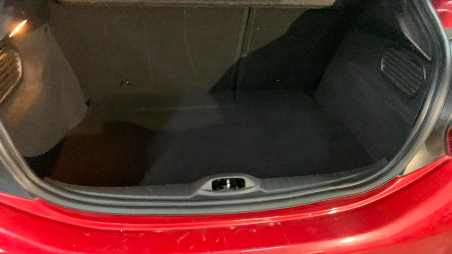 Peugeot 208 Allure 1.6 BlueHDi - foto 25