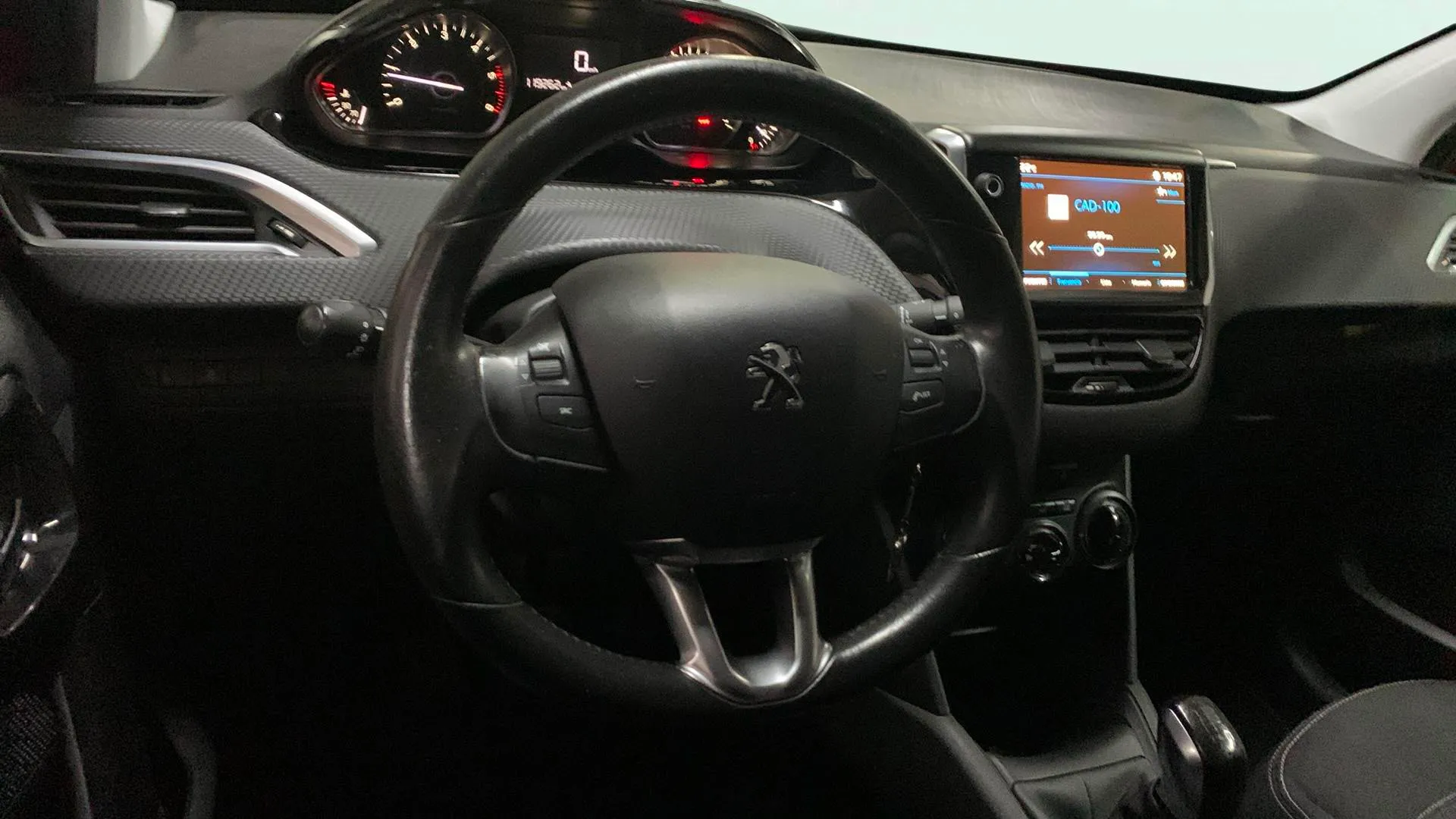 Peugeot 208 Allure 1.6 BlueHDi - foto 10