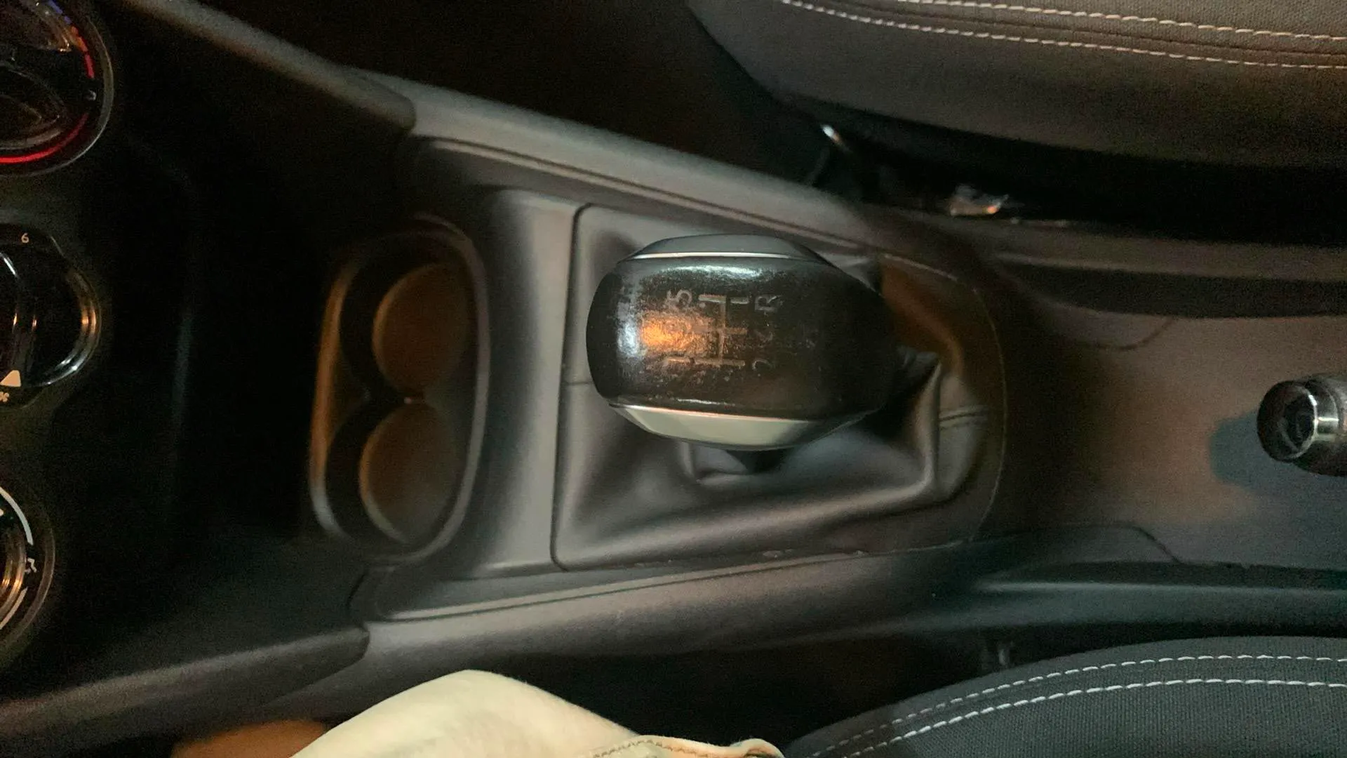 Peugeot 208 Allure 1.6 BlueHDi - foto 22
