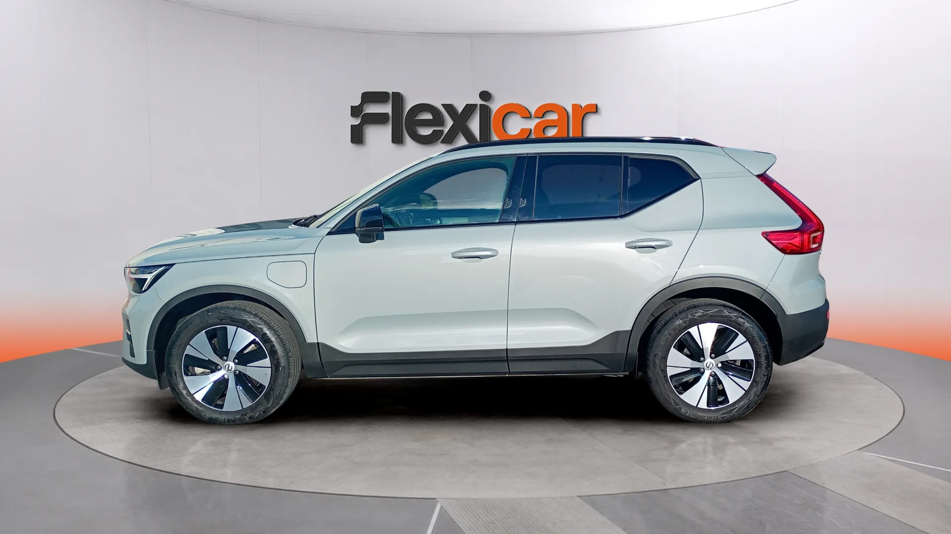 Volvo XC40 1.5 T4 Recharge PHEV Core - foto 5