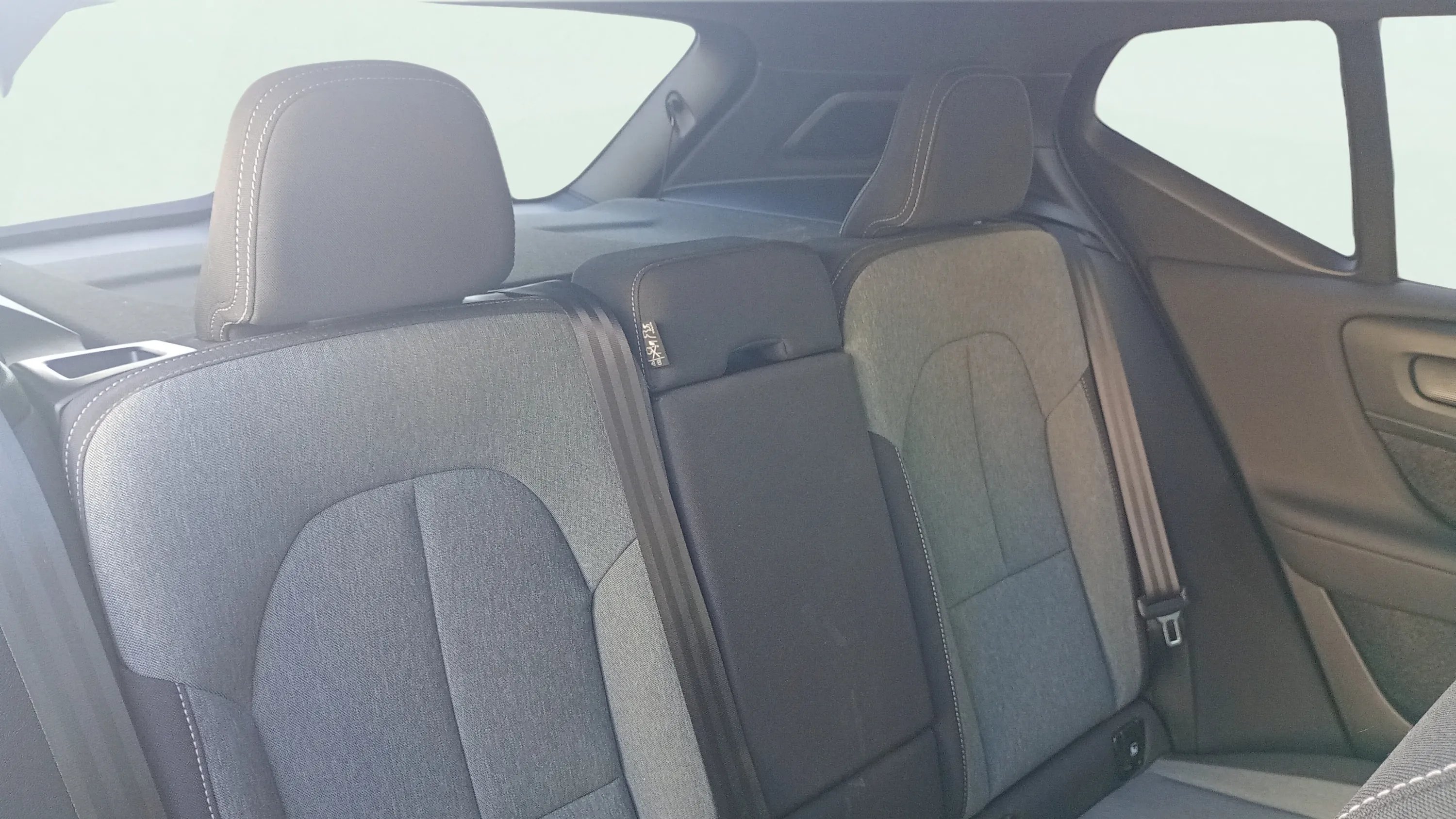 Volvo XC40 1.5 T4 Recharge PHEV Core - foto 10