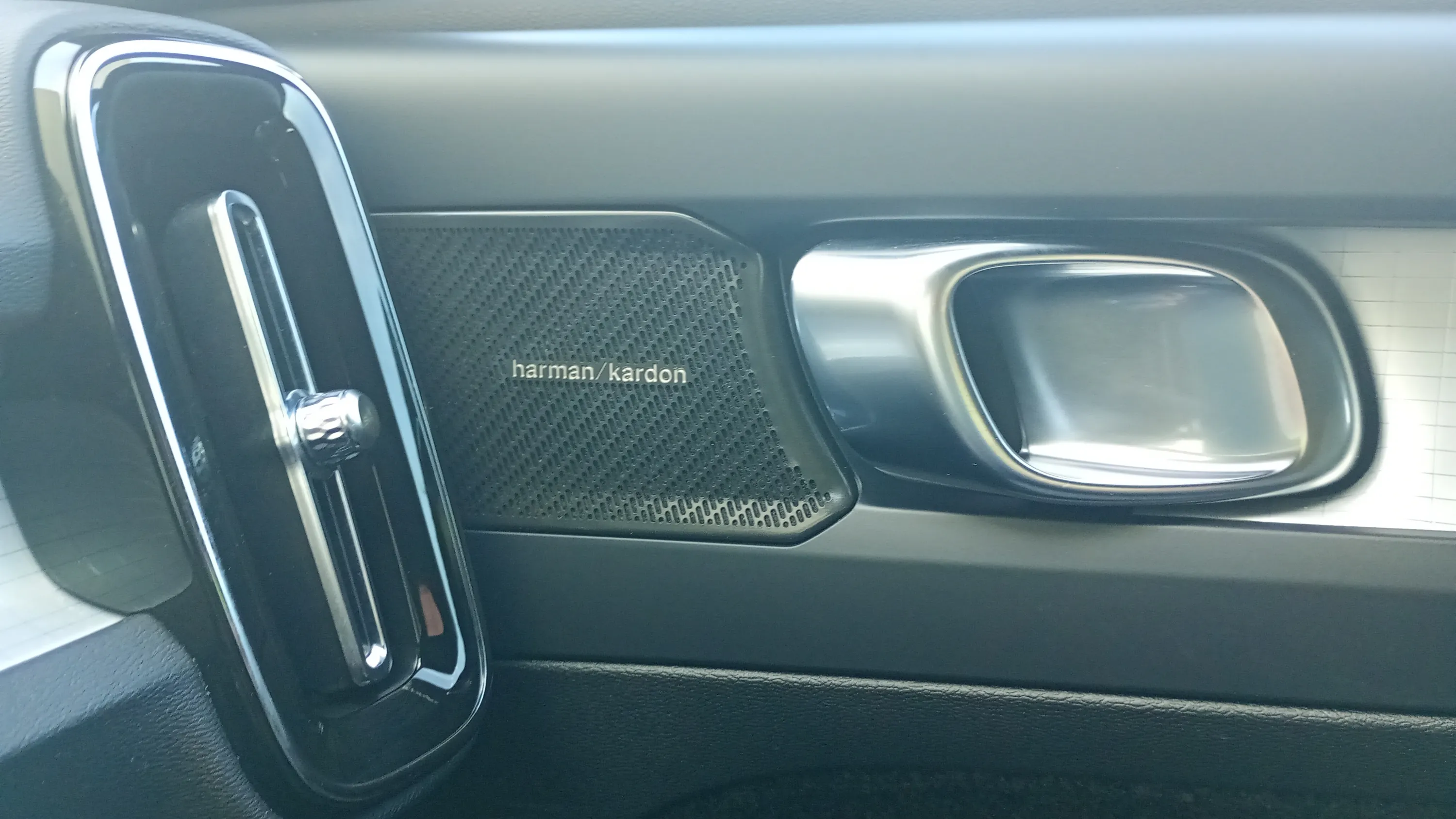 Volvo XC40 1.5 T4 Recharge PHEV Core - foto 30
