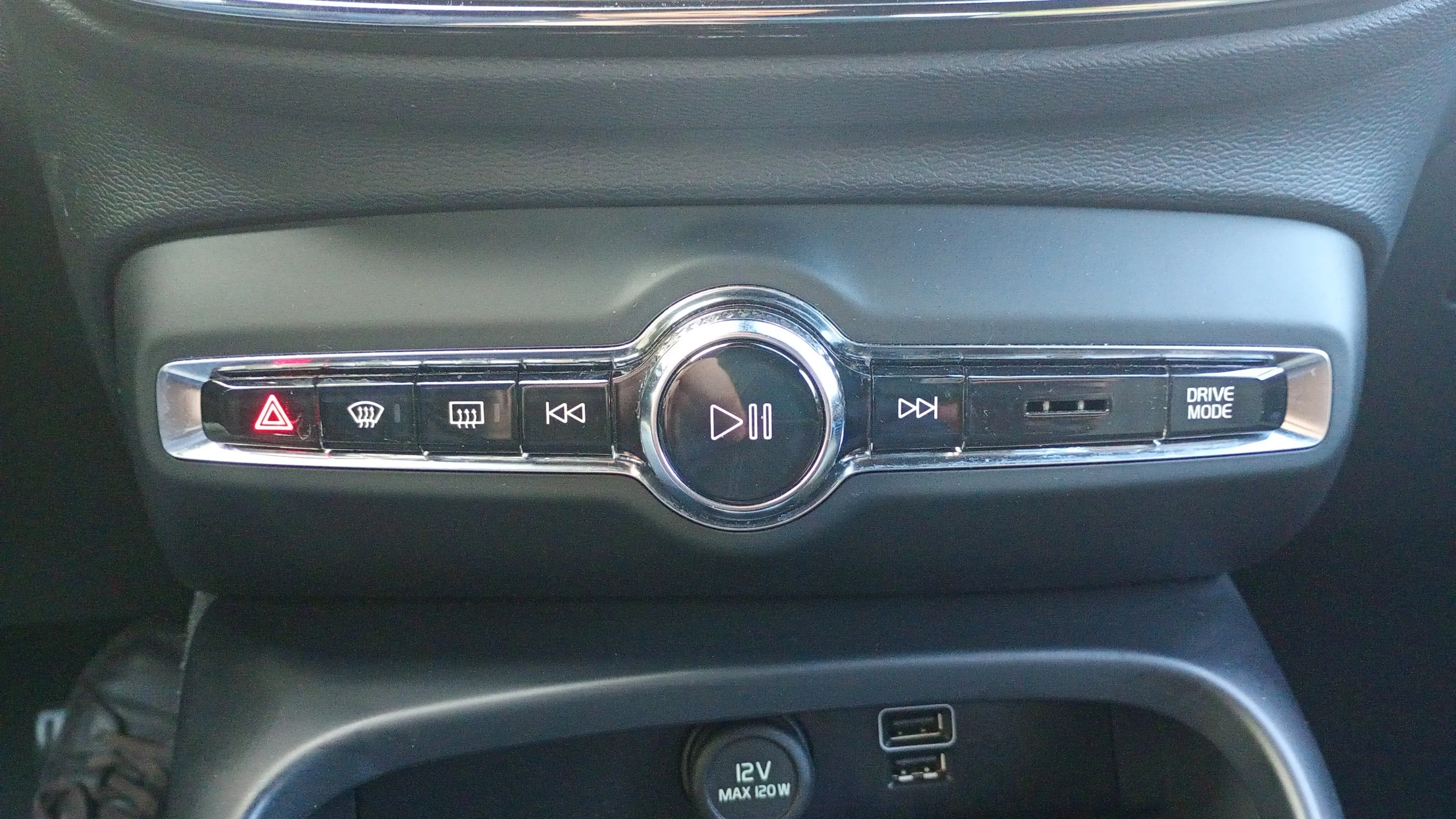 Volvo XC40 1.5 T4 Recharge PHEV Core - foto 21