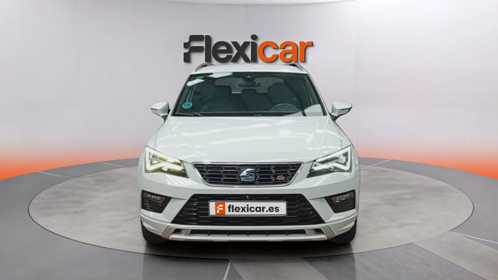 SEAT Ateca 2.0 TSI DSG-7 4D FR Edition - foto 2