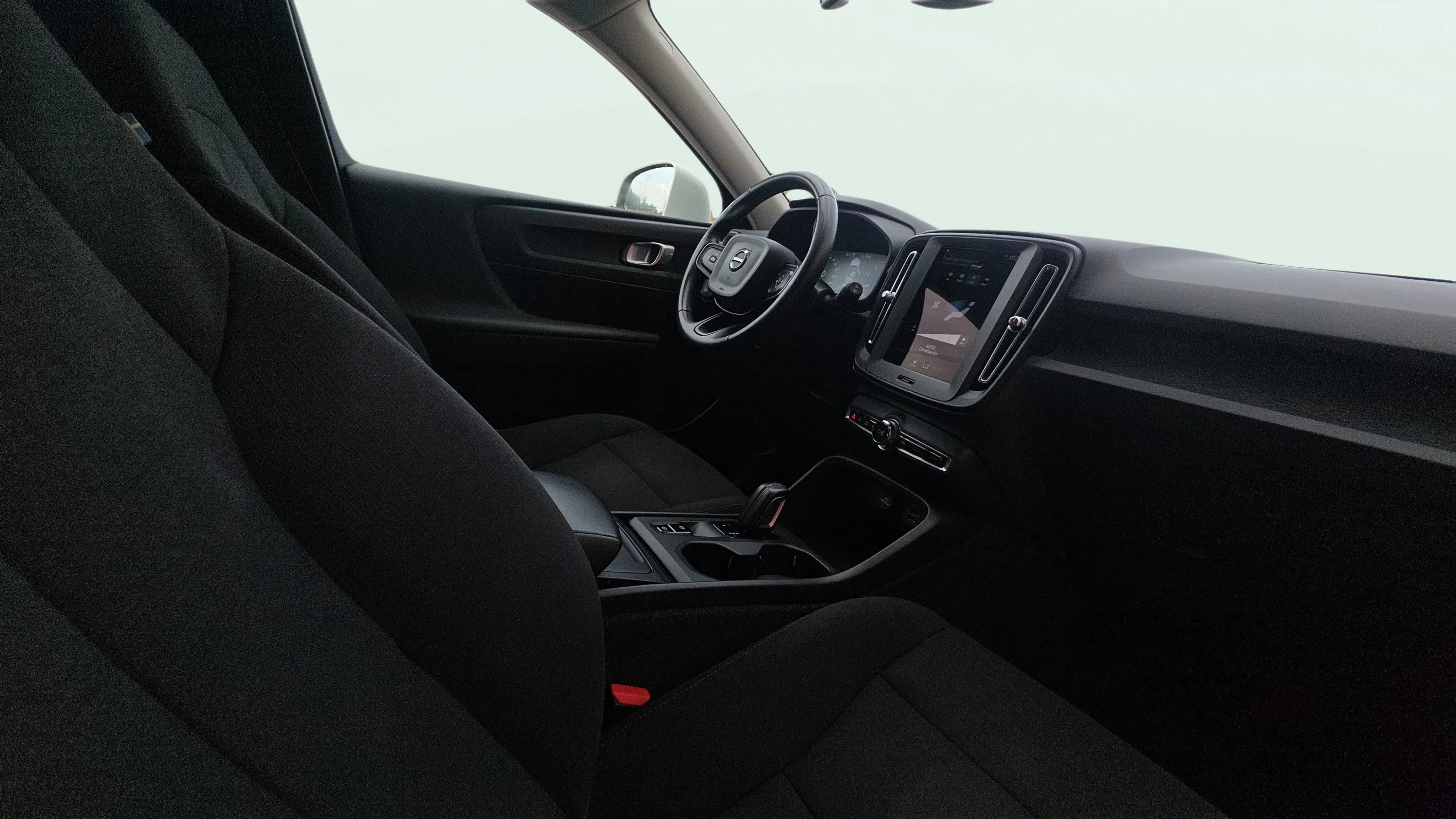 Volvo XC40 1.5 T2 Momentum Core - foto 23