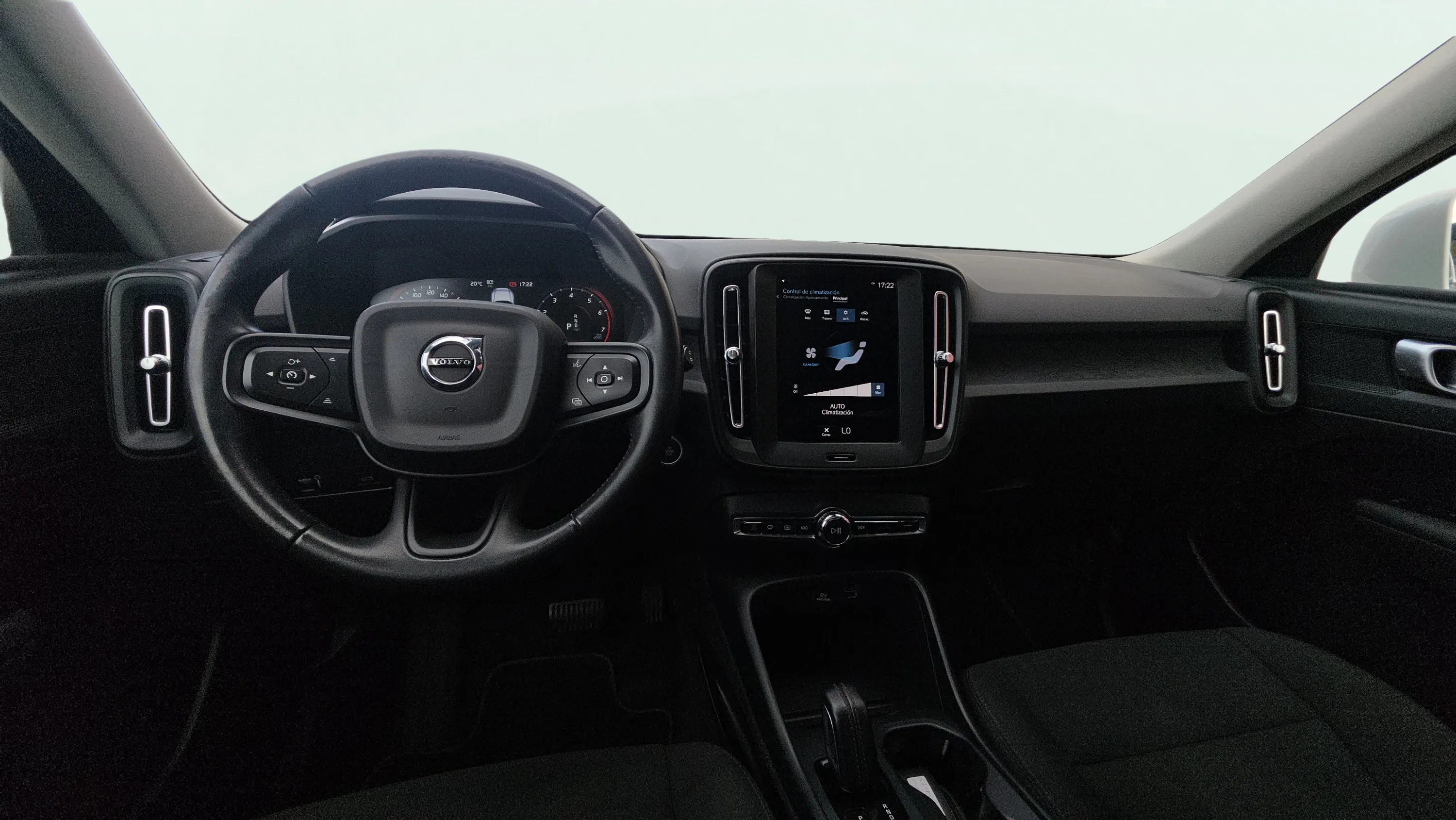 Volvo XC40 1.5 T2 Momentum Core - foto 11