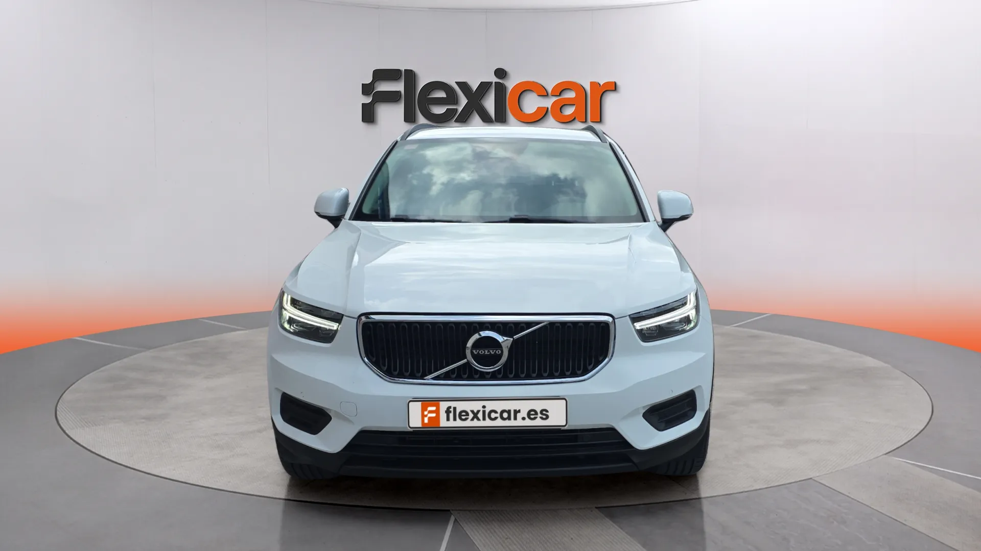Volvo XC40 1.5 T2 Momentum Core - foto 2