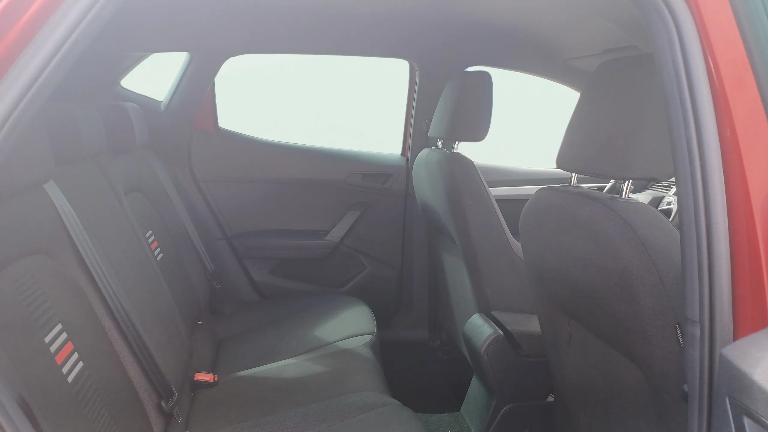 SEAT Ibiza 1.0 TSI FR - foto 17