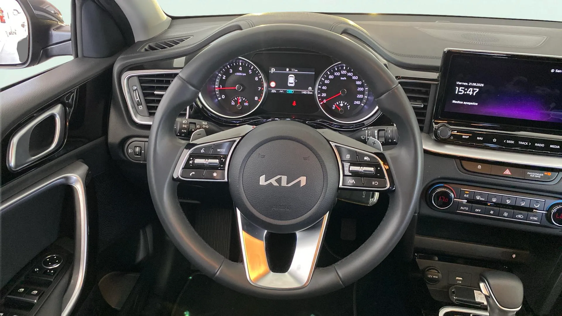 Kia Ceed 1.5 MHEV Tech DCT - foto 14