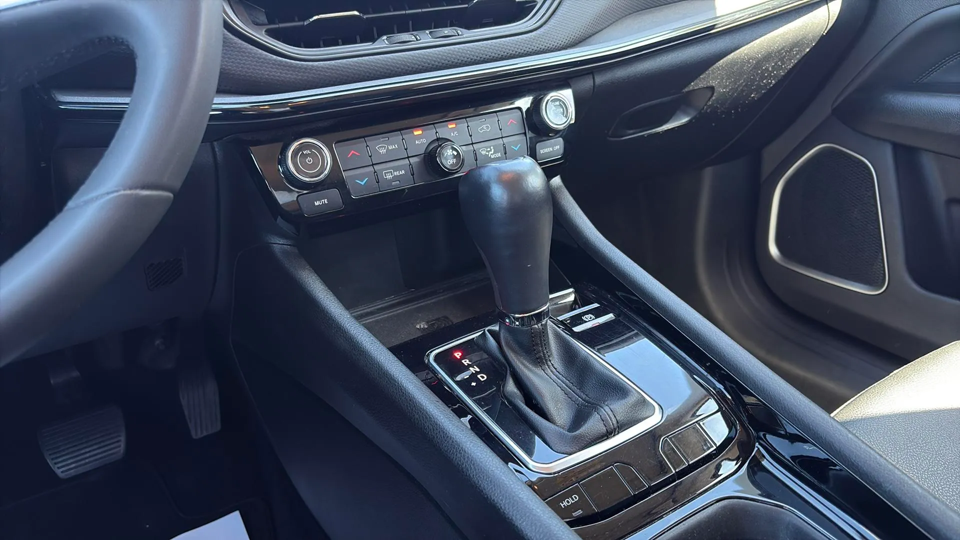 Jeep Compass eHybrid 1.5 MHEV Limited Dct - foto 16