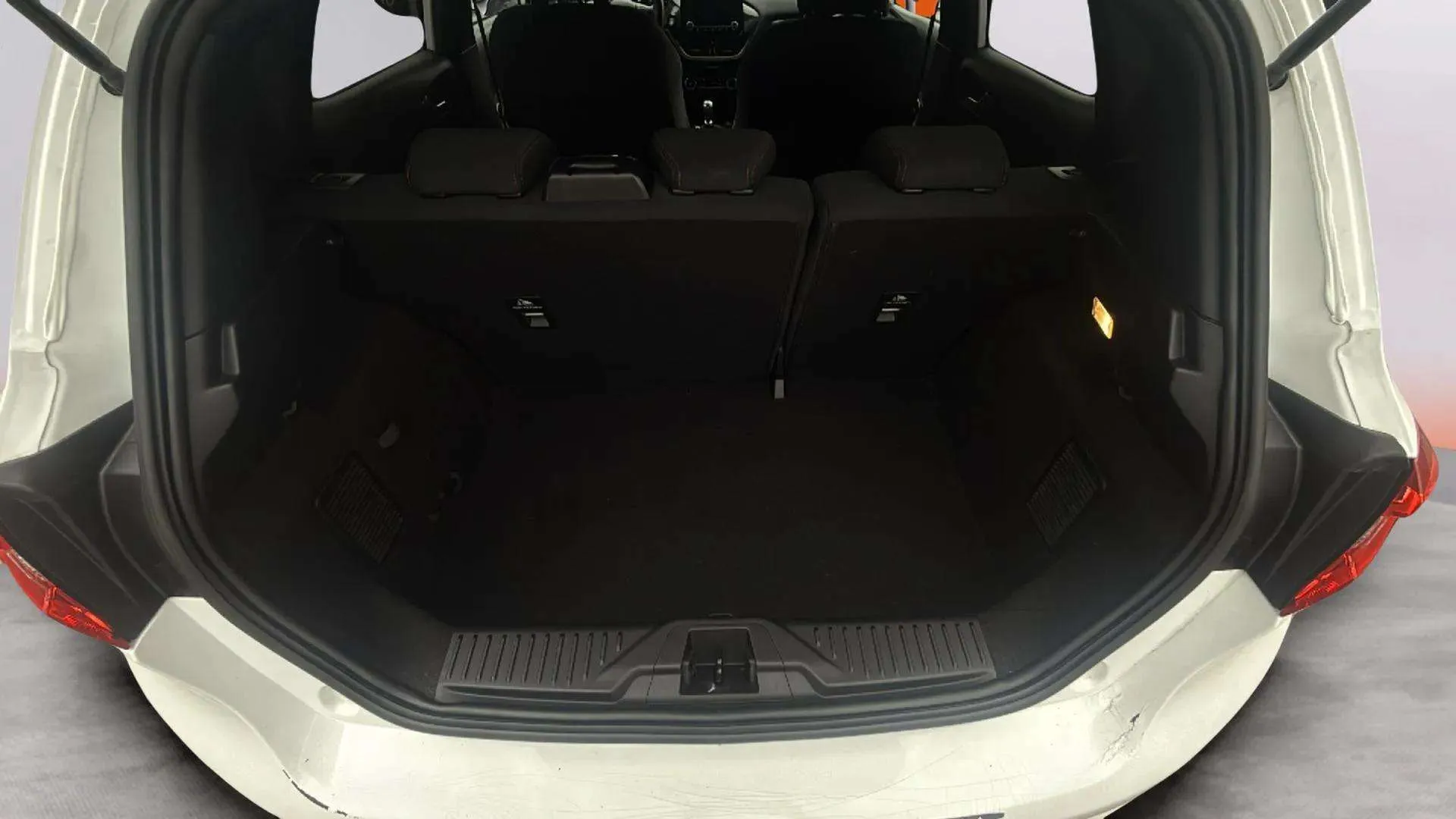 Ford Fiesta 1.0 EcoBoost ST-Line - foto 24