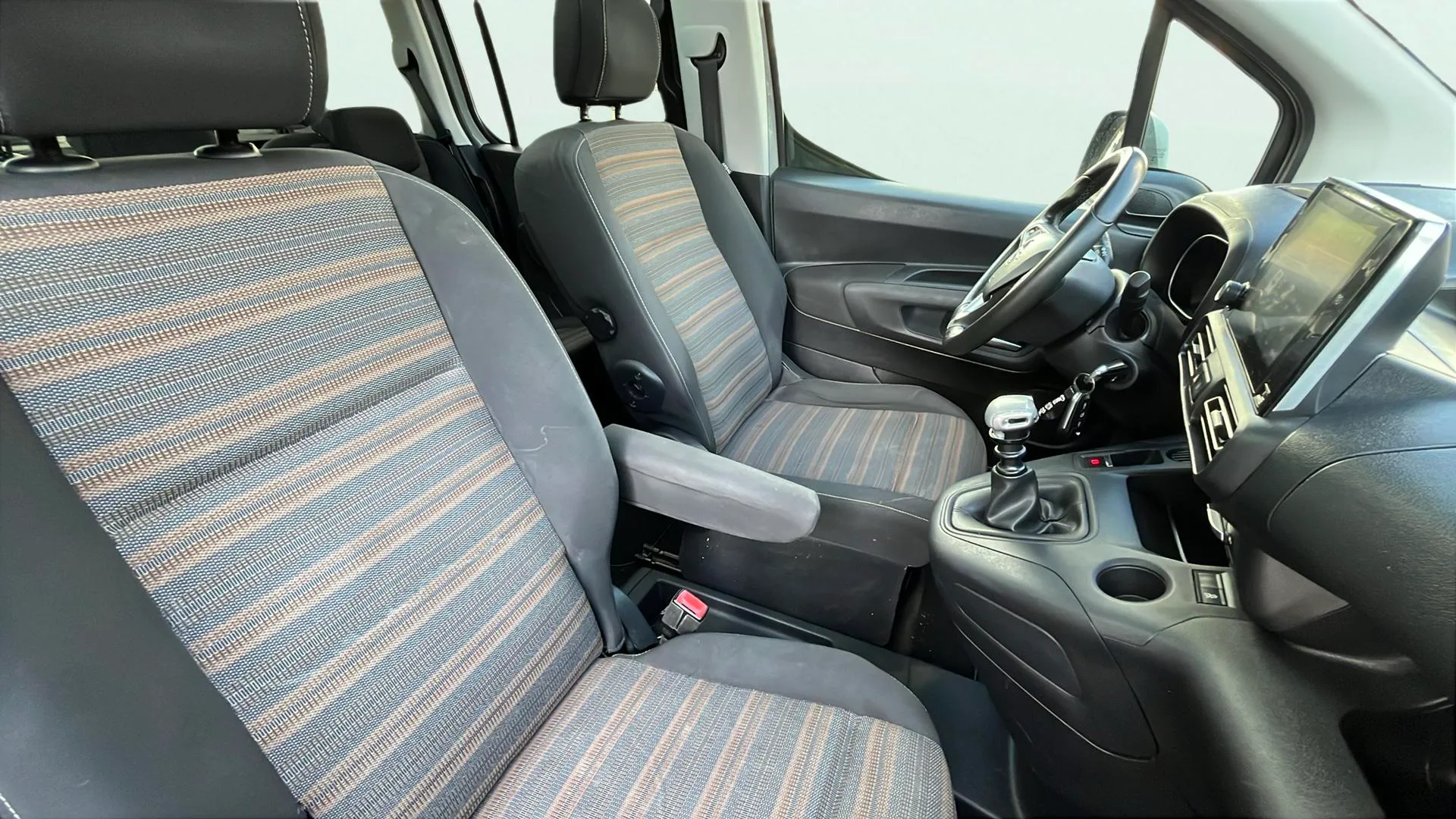 Opel Combo 1.5 TD Innovation L - foto 20