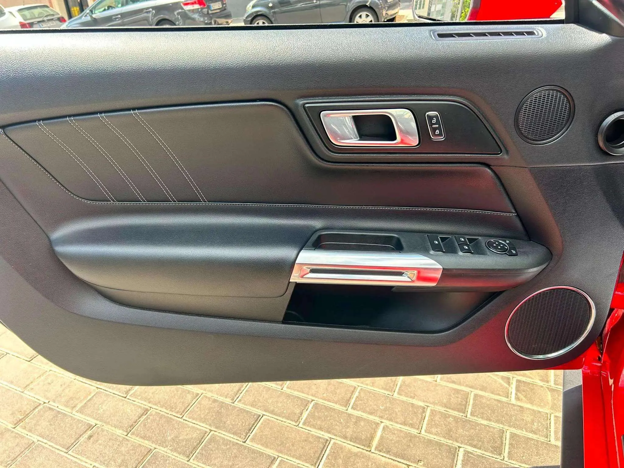 Ford Mustang 2.3 EcoBoost Mustang Aut. (Conv.) - foto 17