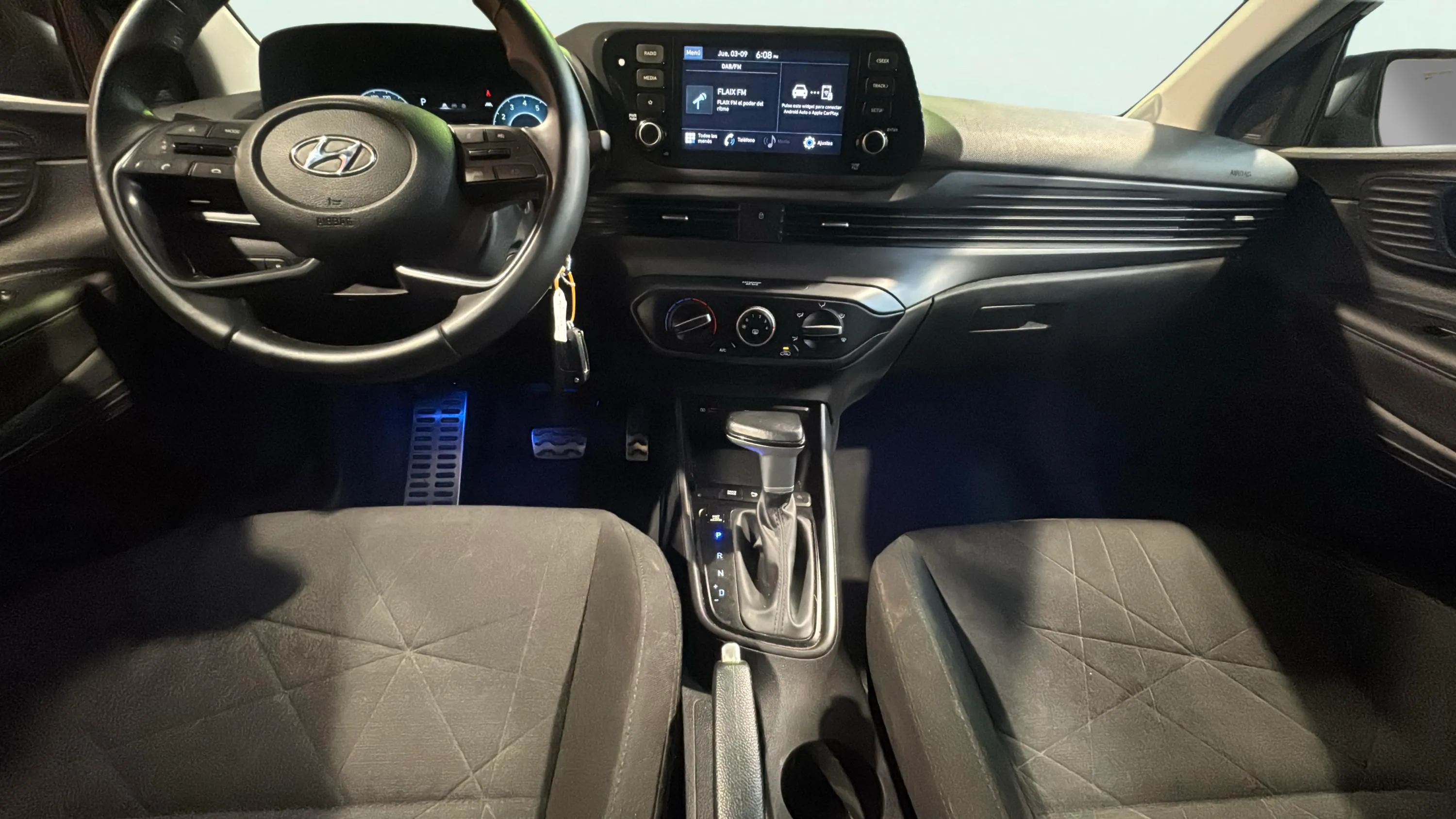 Hyundai Bayon 1.0 T-GDi 48V Maxx DCT - foto 12