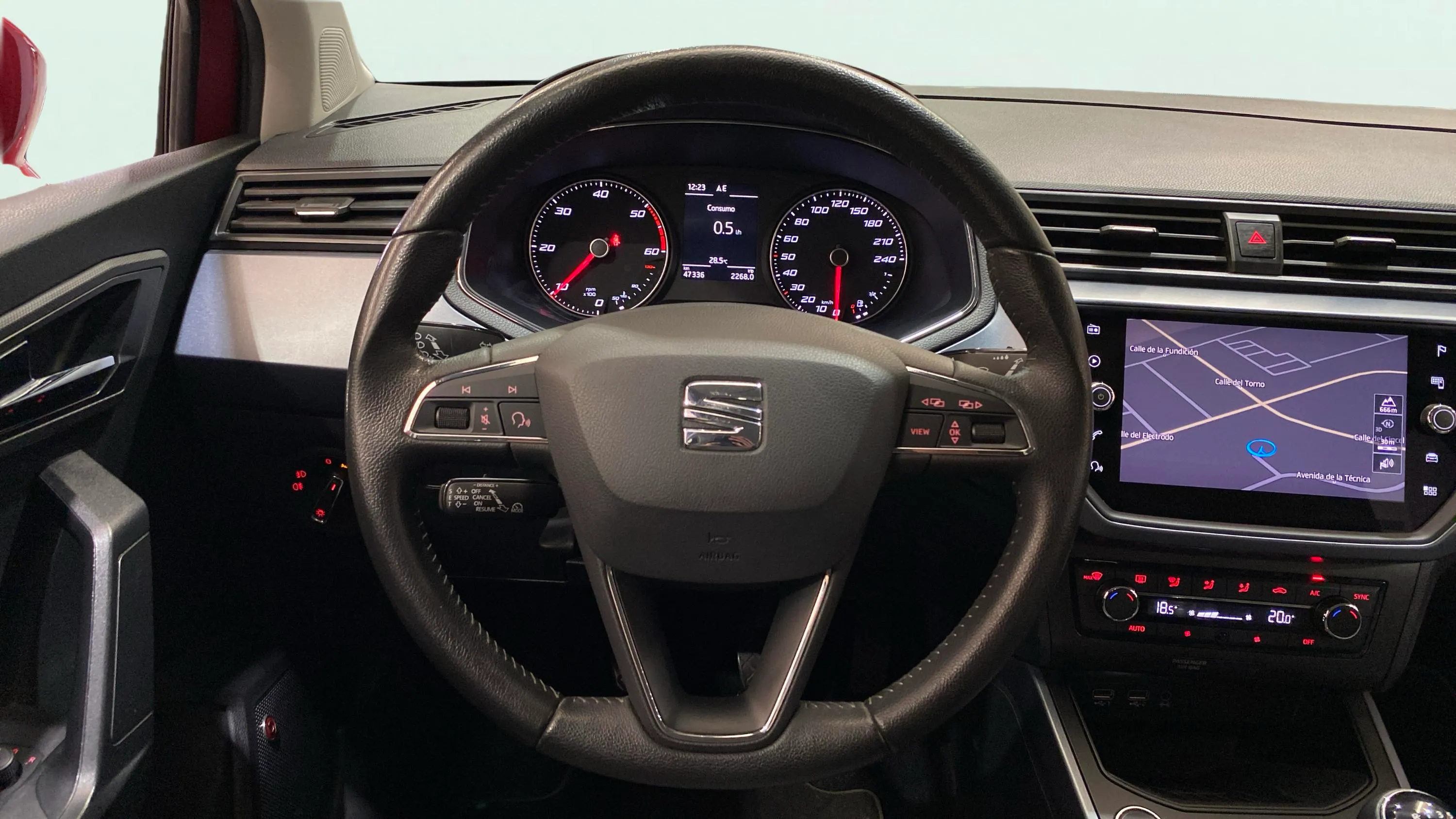 SEAT Arona 1.6 TDI Xcellence Ecomotive - foto 18