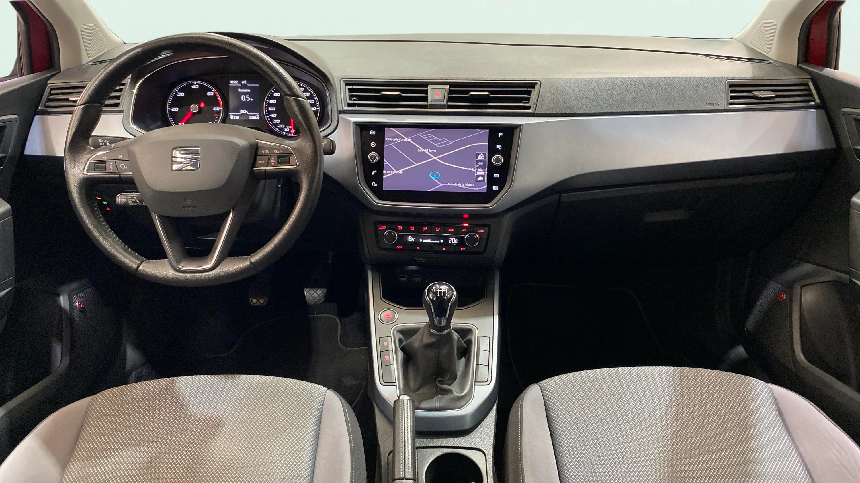 SEAT Arona 1.6 TDI Xcellence Ecomotive - foto 14
