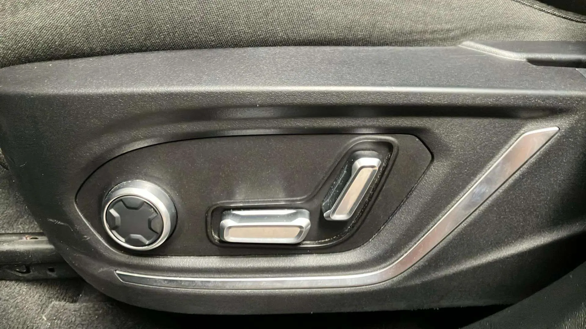 Lynk & Co 01 1.5 PHEV - foto 20
