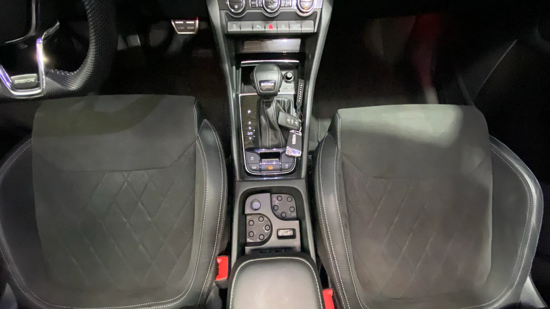 Škoda Kodiaq 2.0 TDI DSG 4x2 Sportline - foto 19