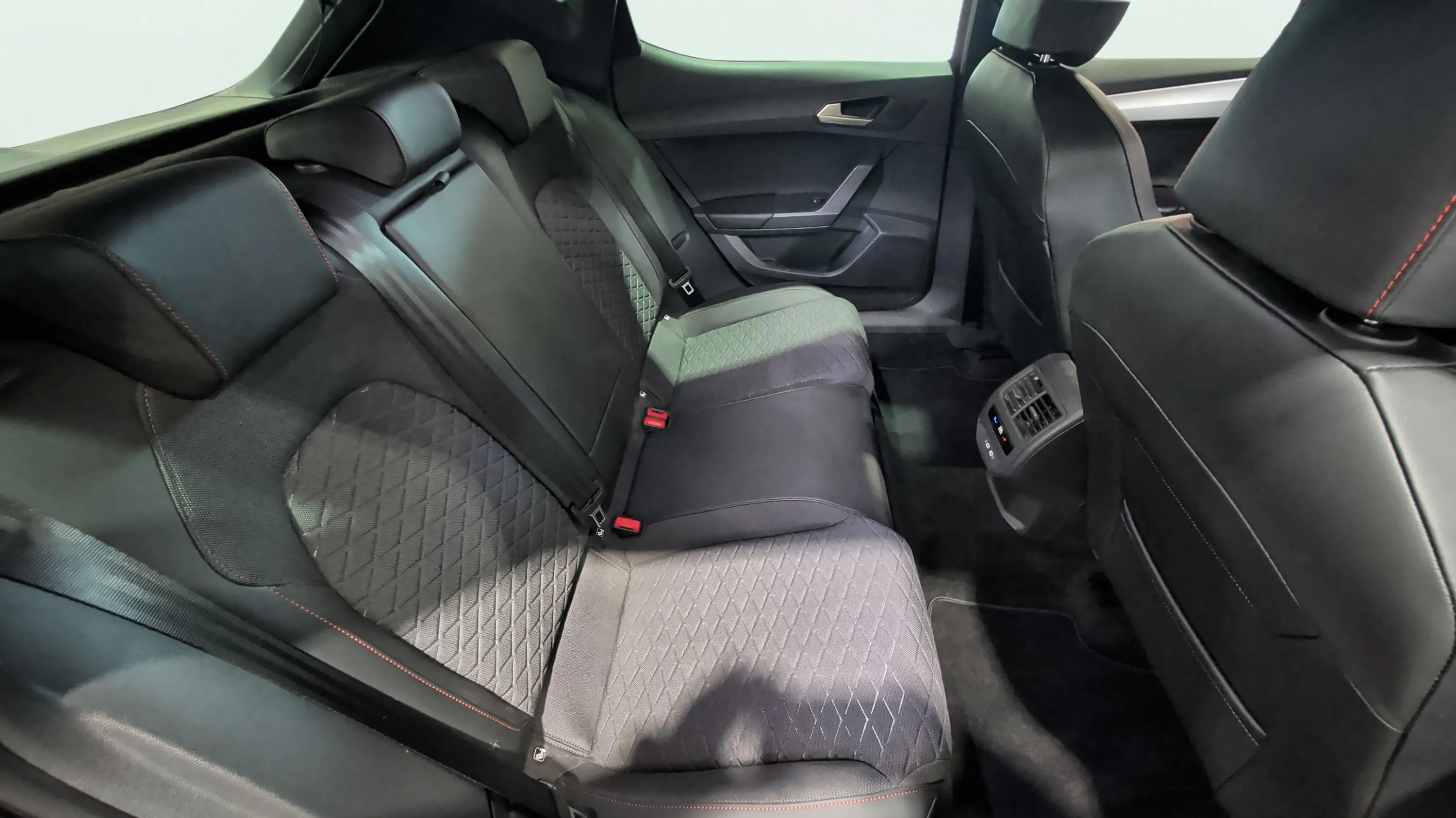SEAT León 1.5 TSI FR Special Edition - foto 23