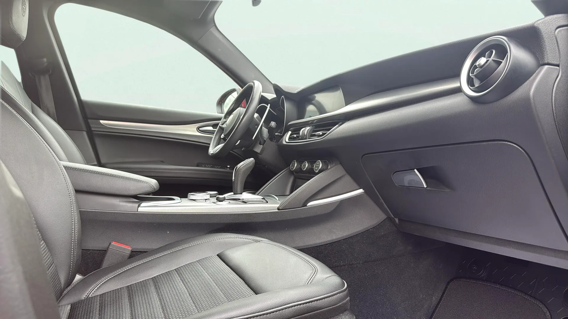 Alfa Romeo Stelvio 2.2 Diesel Sprint AWD - foto 14