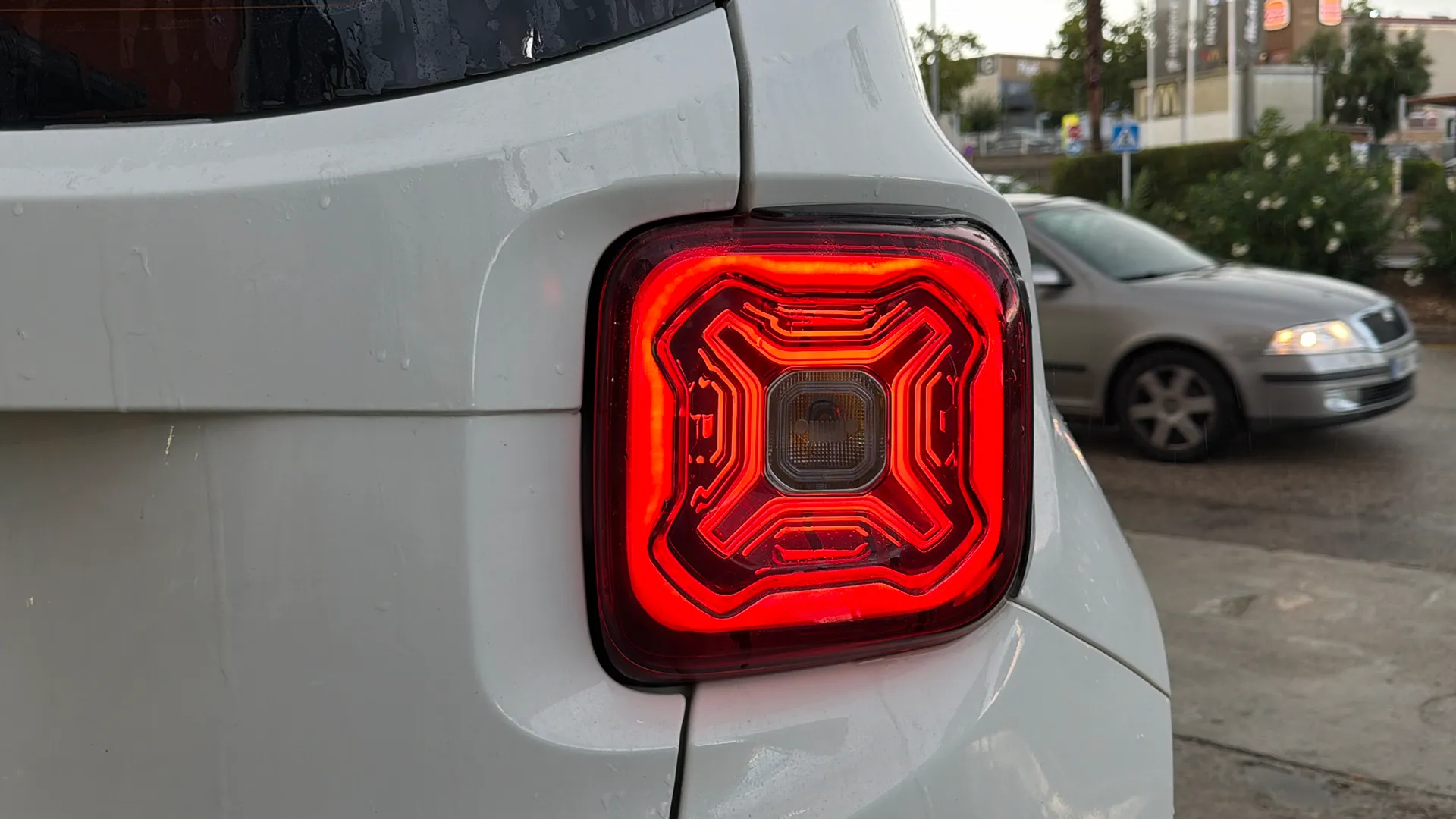 Jeep Renegade 1.0G Limited 4x2 - foto 19