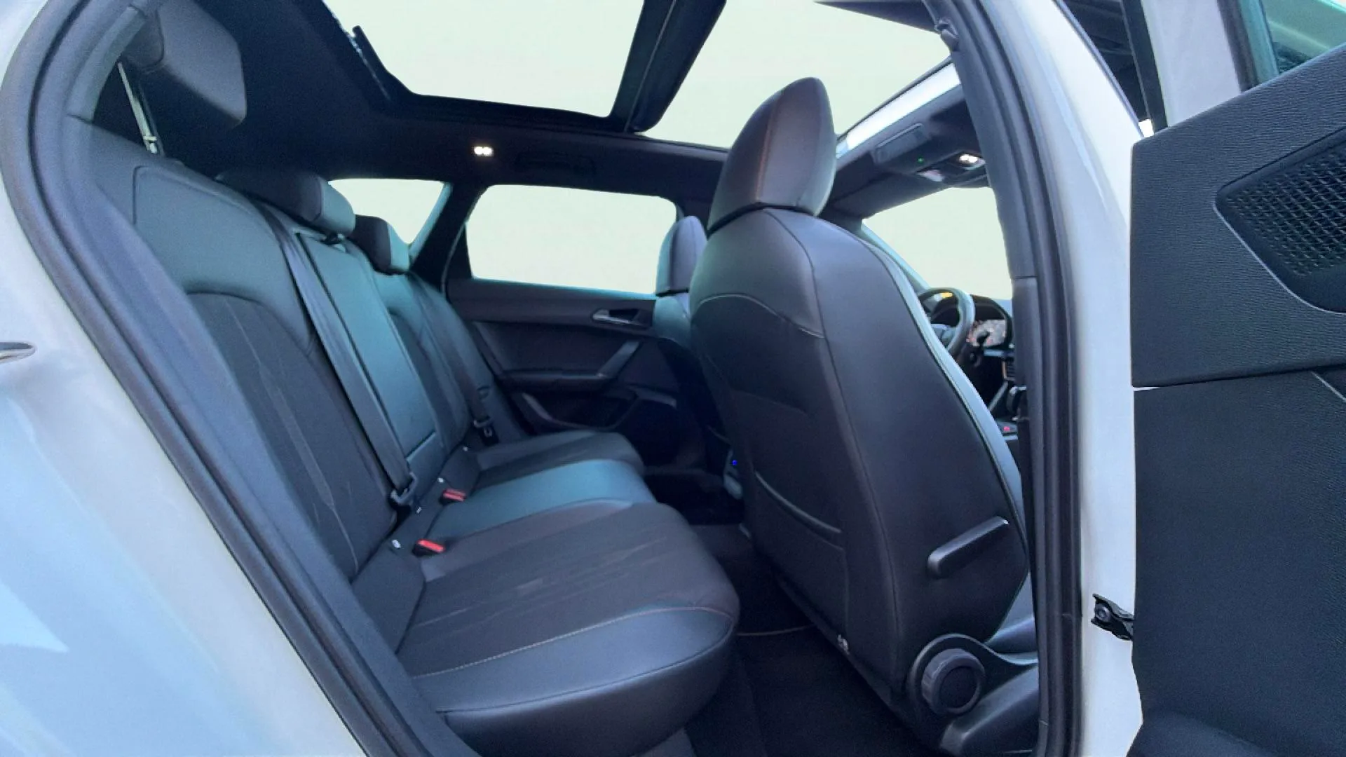 Cupra León SP 1.5 eTSI DSG - foto 11