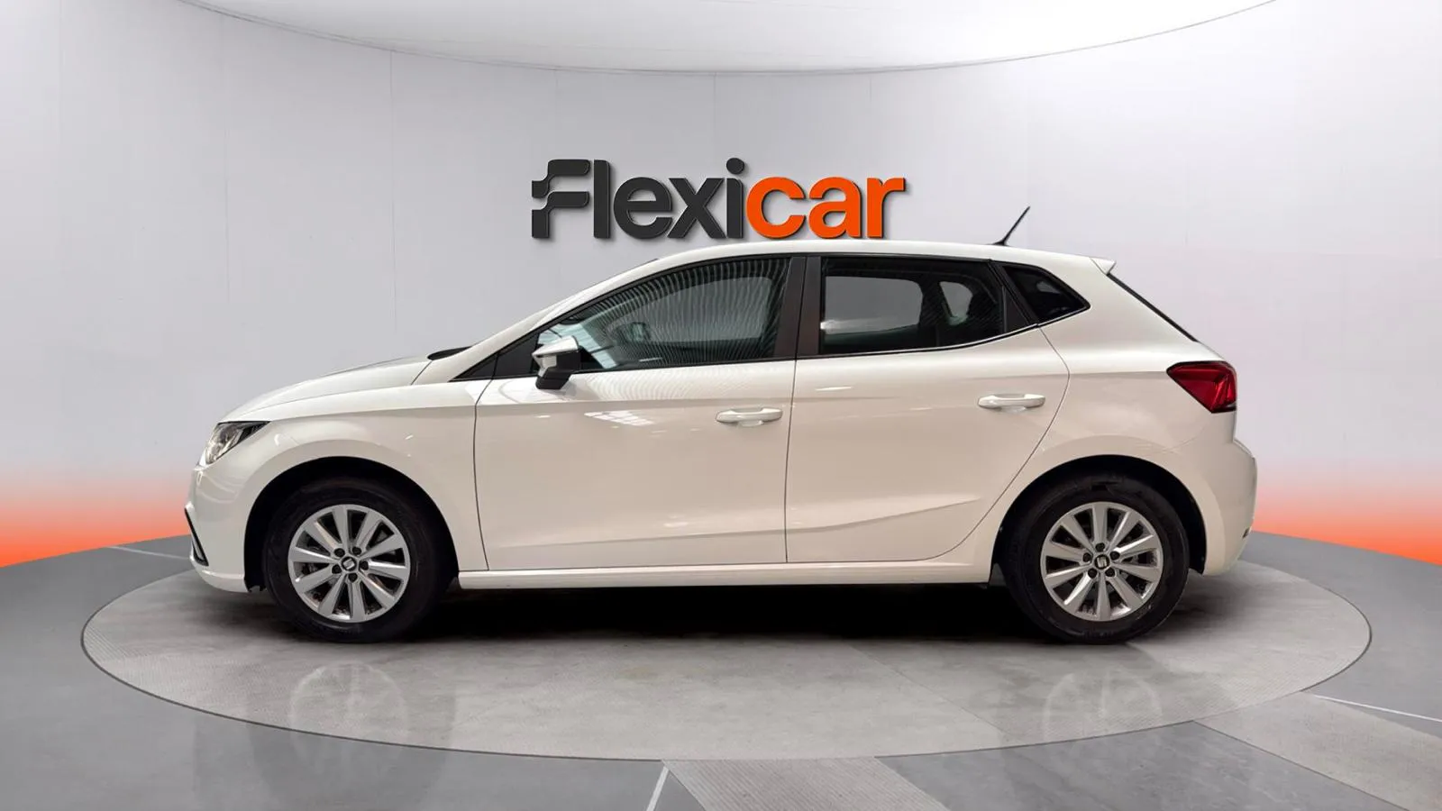 SEAT Ibiza 1.0 TSI Style Go2 - foto 4