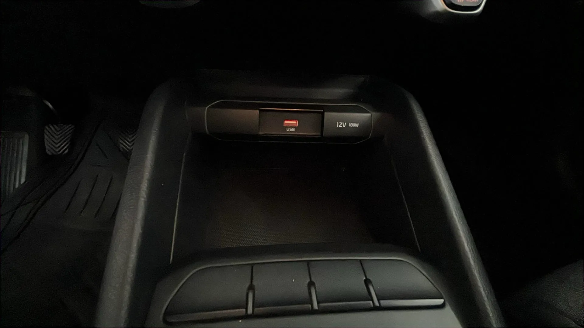 Kia Stonic 1.2 DPi Drive - foto 27