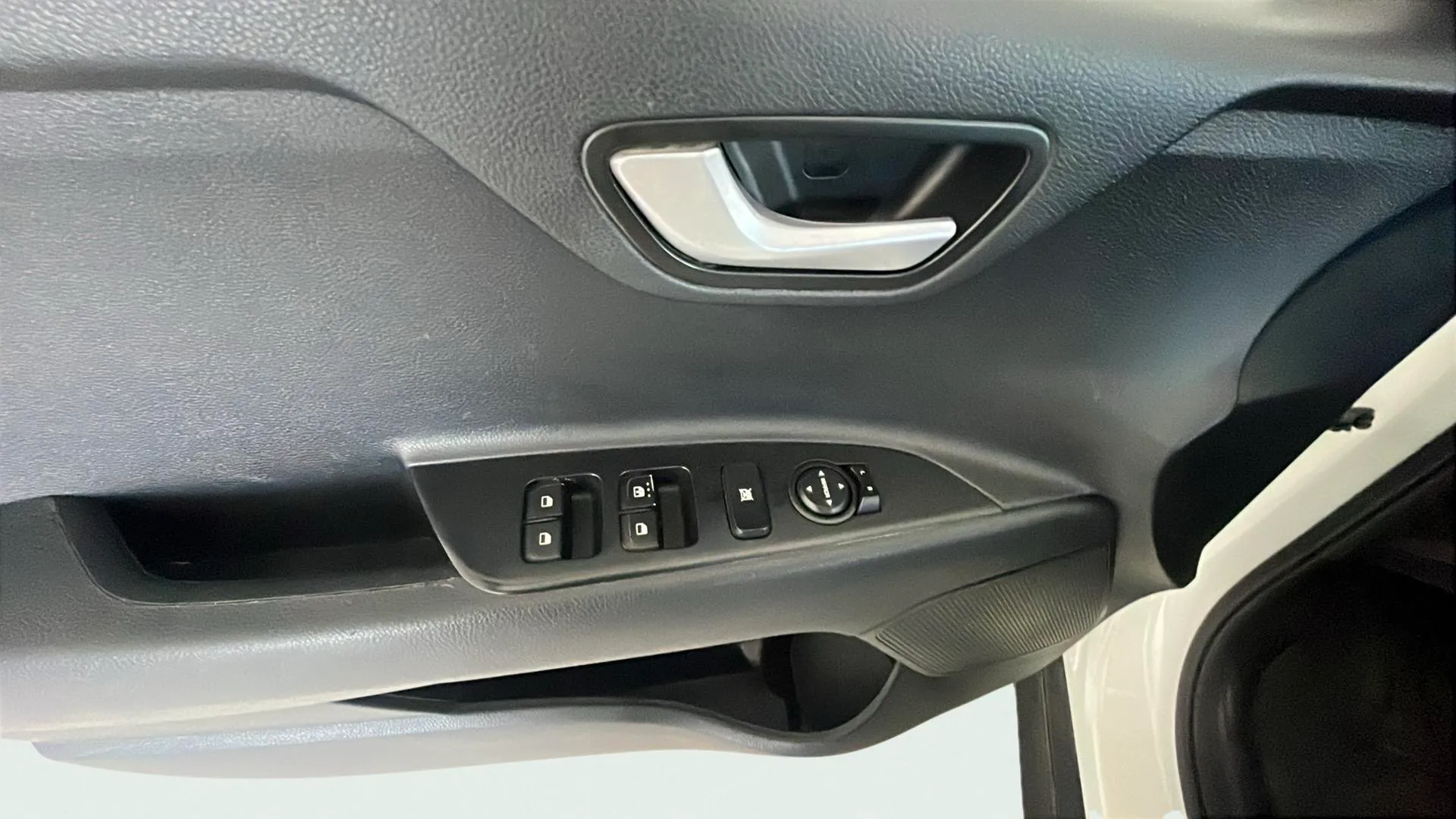 Kia Stonic 1.2 DPi Drive - foto 21