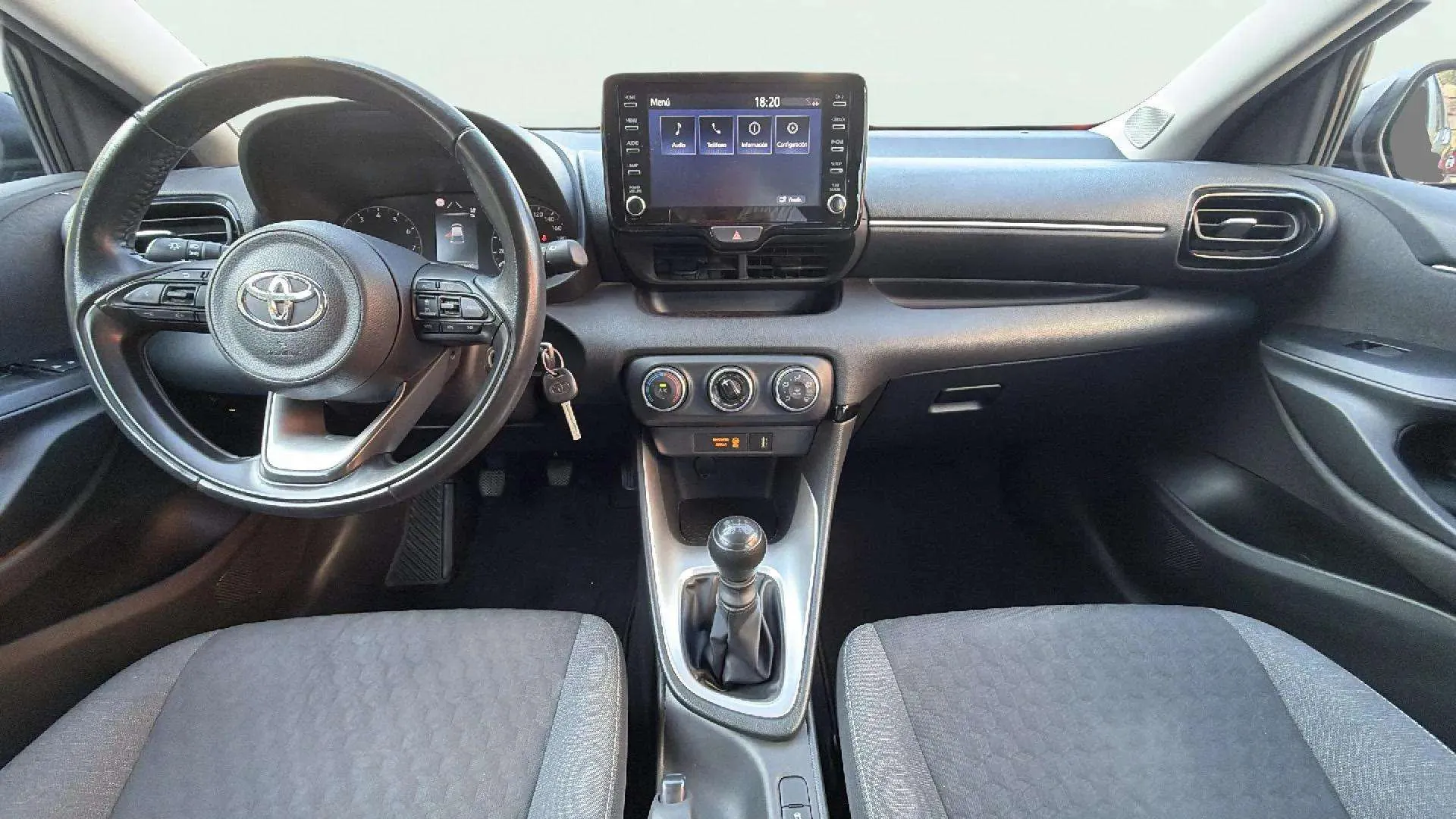 Toyota Yaris 1.5 125 S-Edition - foto 14