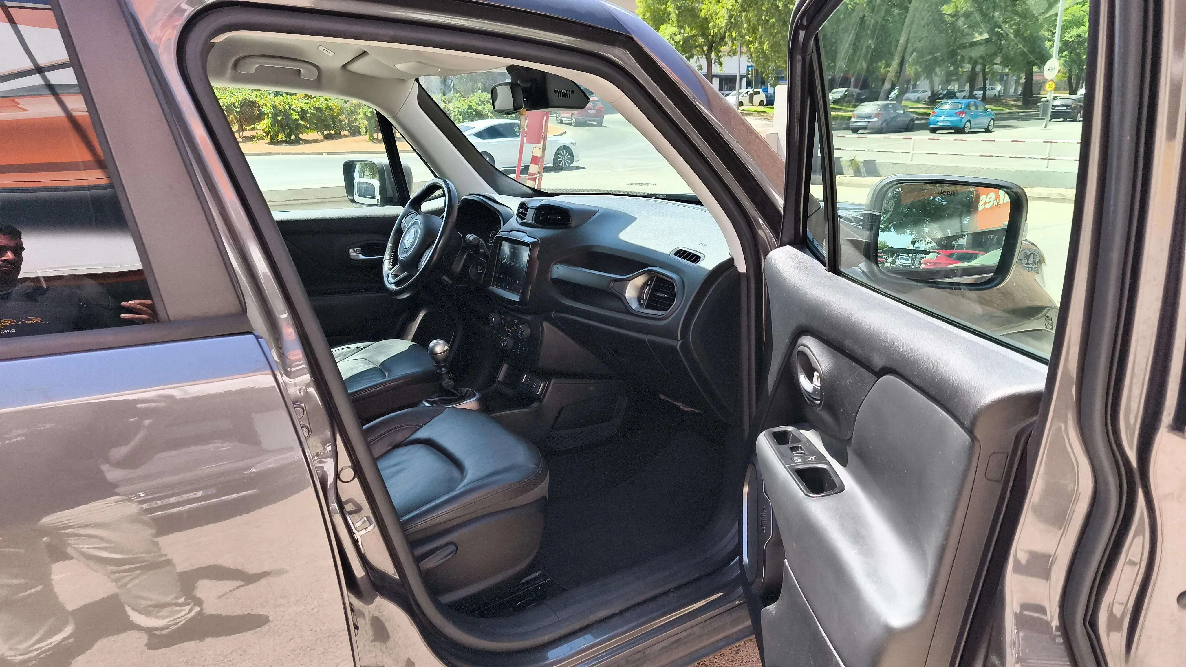 Jeep Renegade 1.0G Limited 4x2 - foto 18