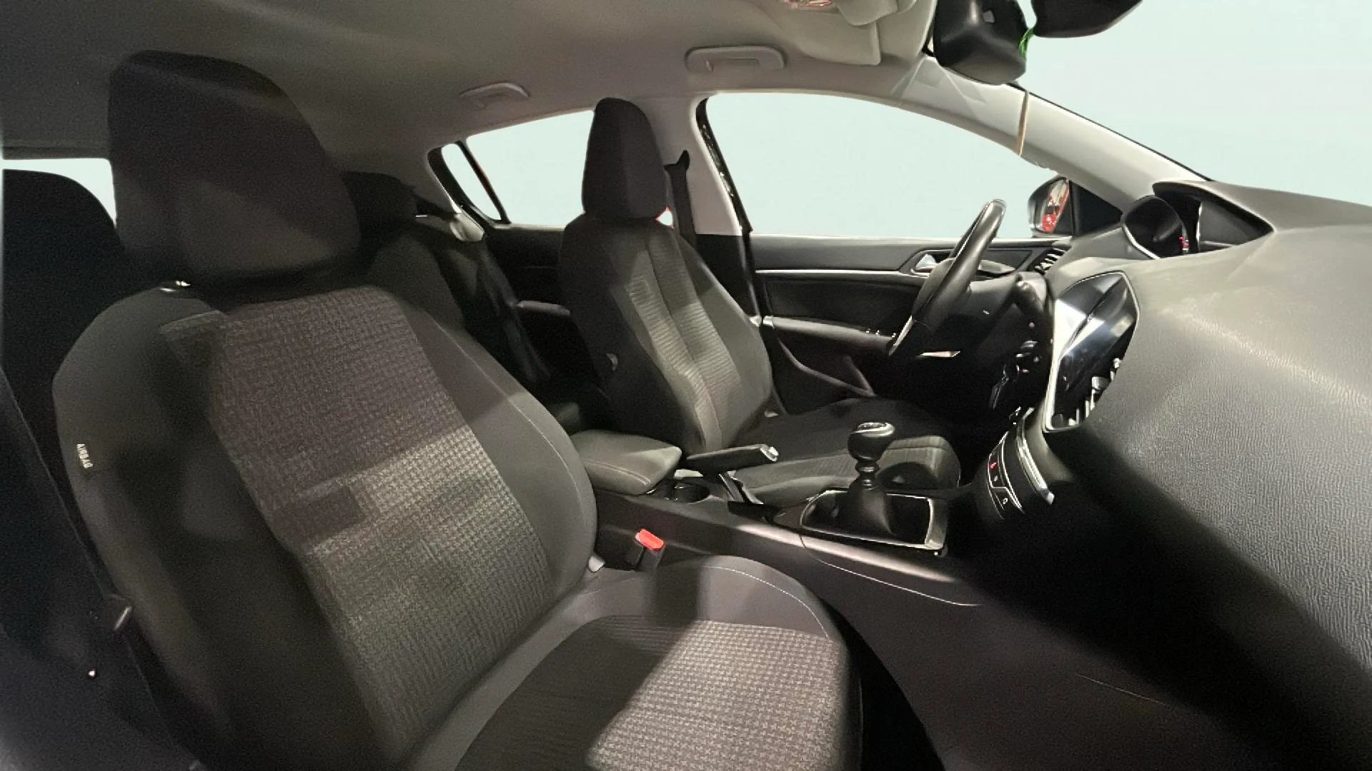 Peugeot 308 Style PureTech 130 - foto 17