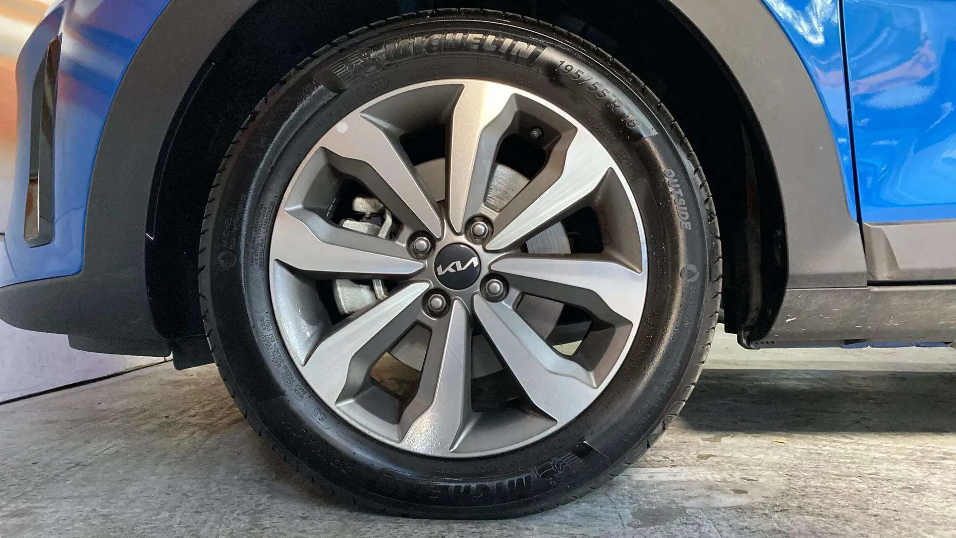 Kia Stonic 1.0 T-GDi MHEV Drive - foto 21
