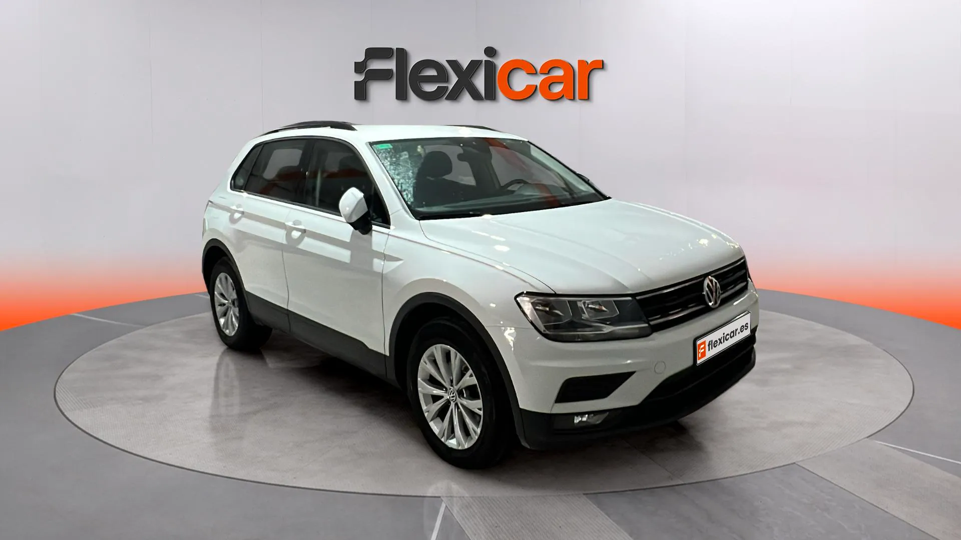 Volkswagen Tiguan Advance 1.5 TSI - foto 1