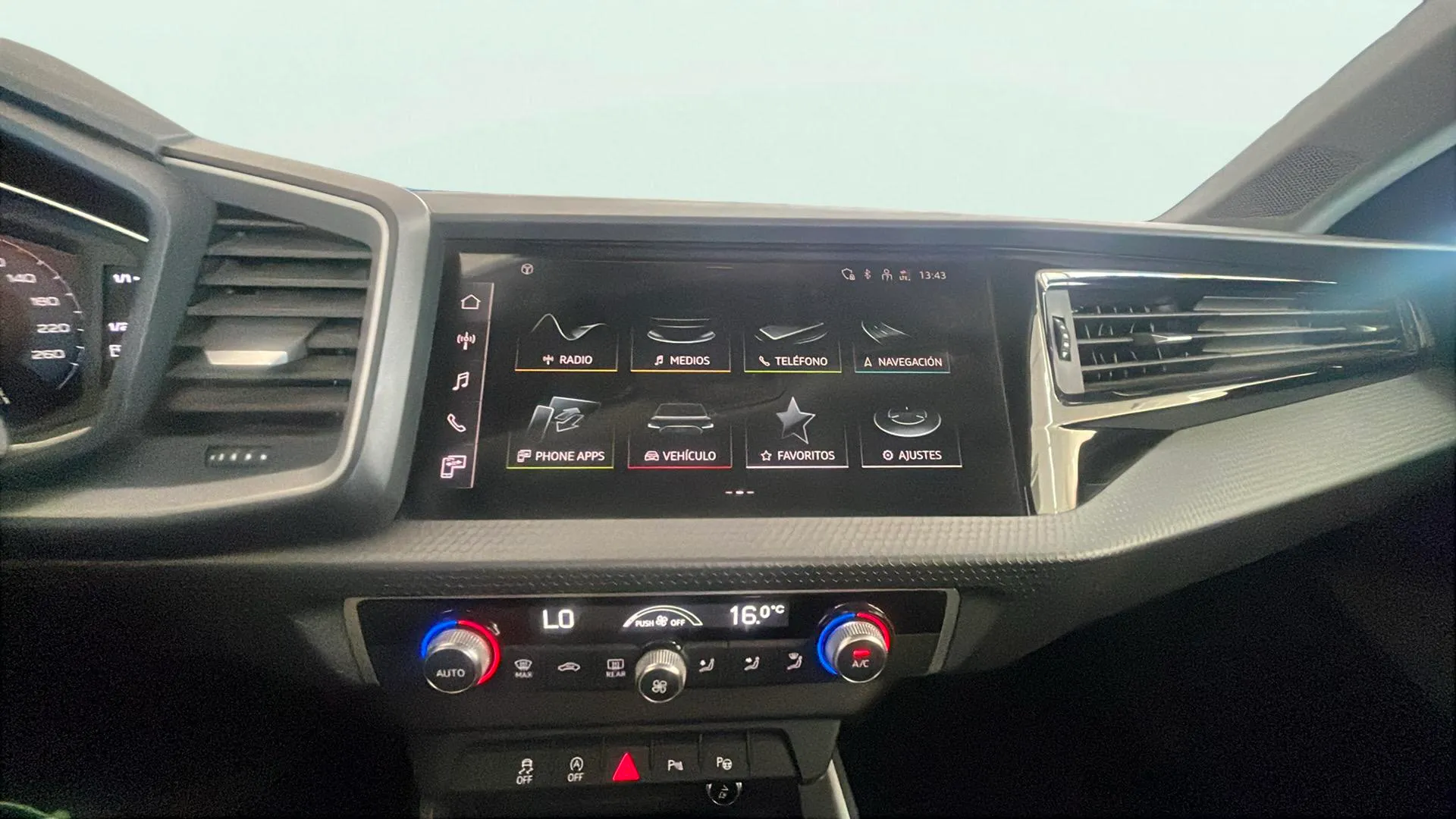 Audi A1 Sportback S line 30 TFSI - foto 26