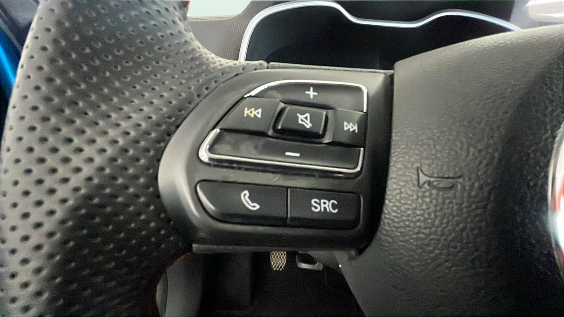 MG ZS 1.5 Luxury - foto 23