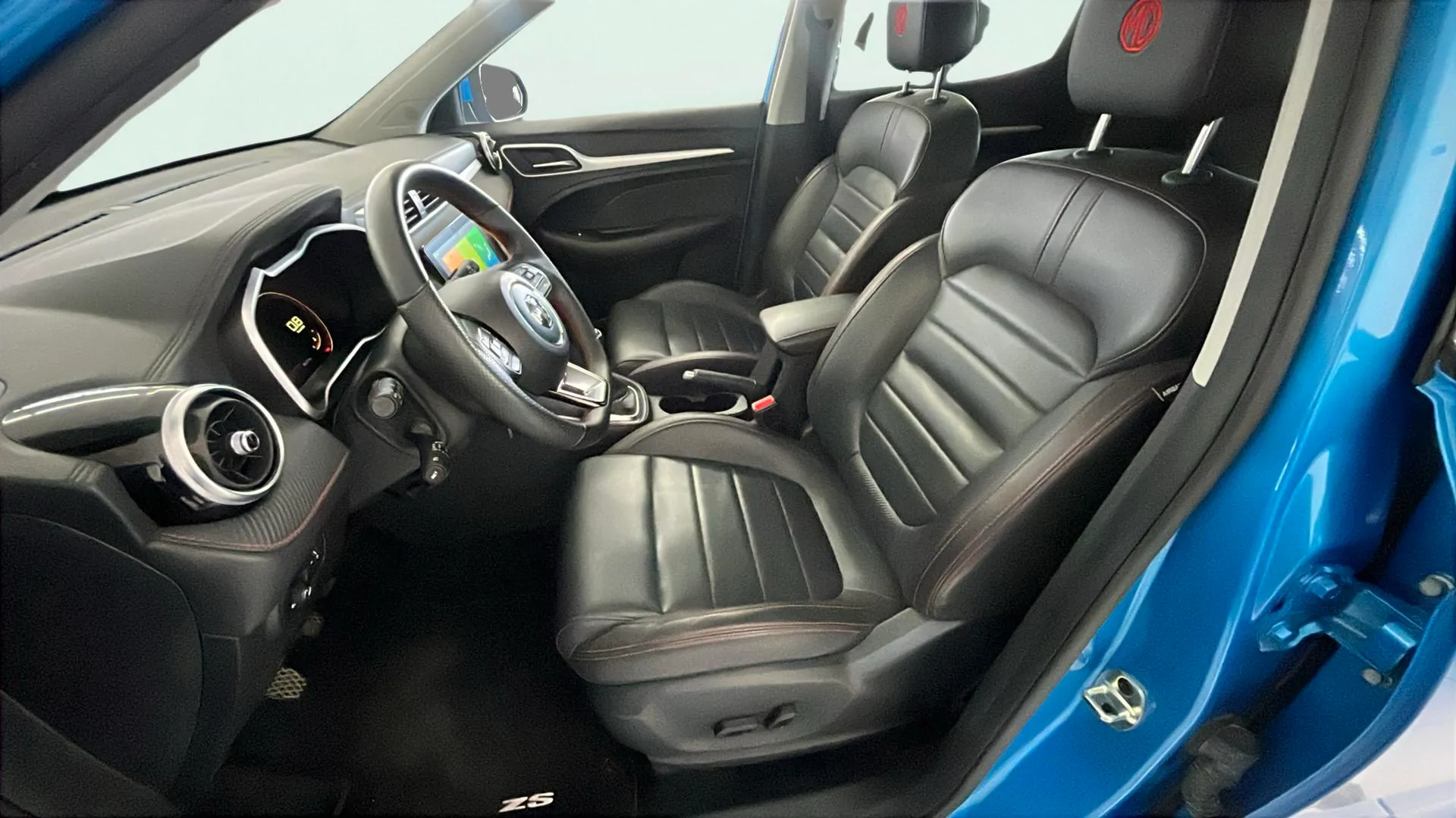 MG ZS 1.5 Luxury - foto 12