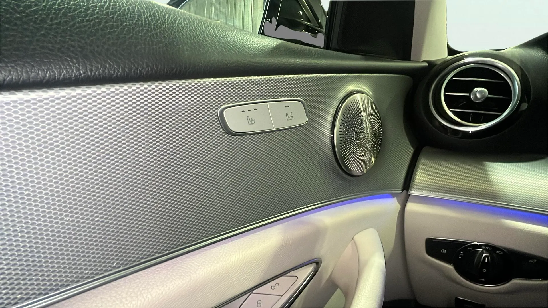 Mercedes-Benz Clase E E 220 d 4MATIC - foto 26