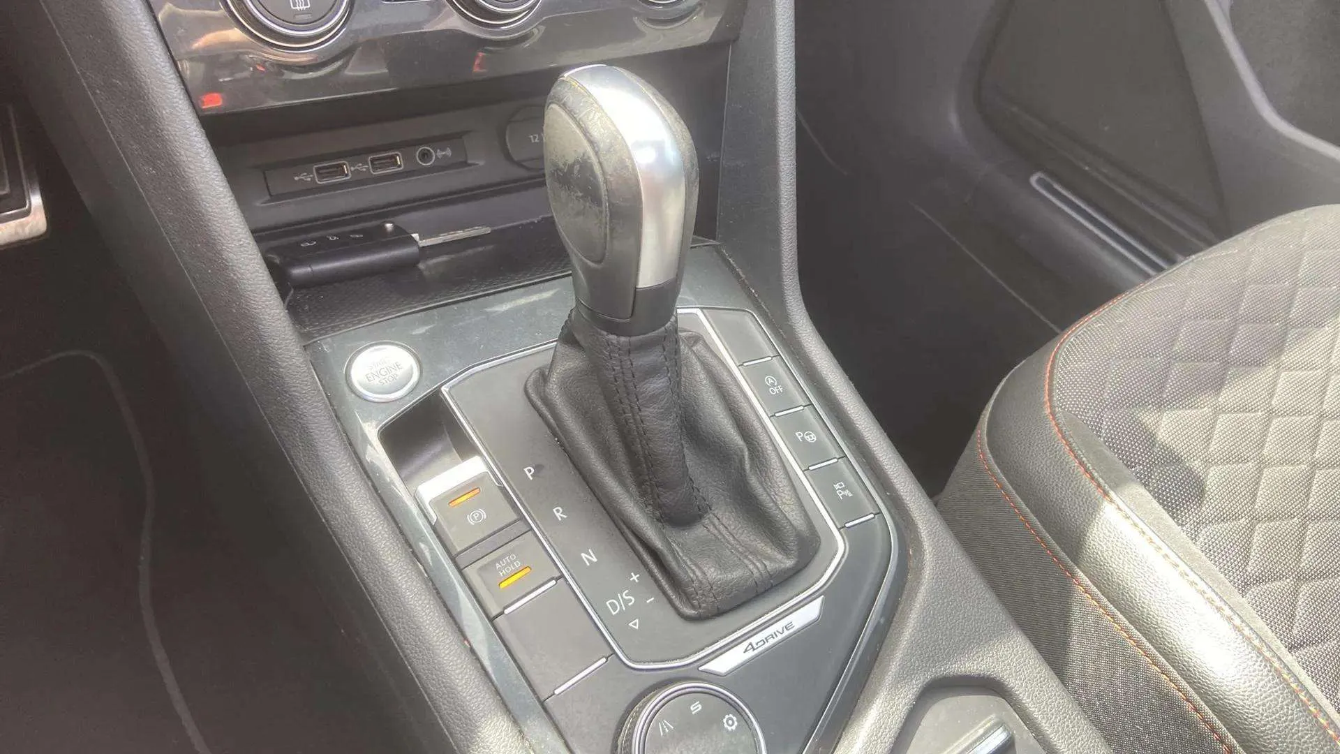SEAT Tarraco 2.0 TDI 4Drive DSG FR - foto 17